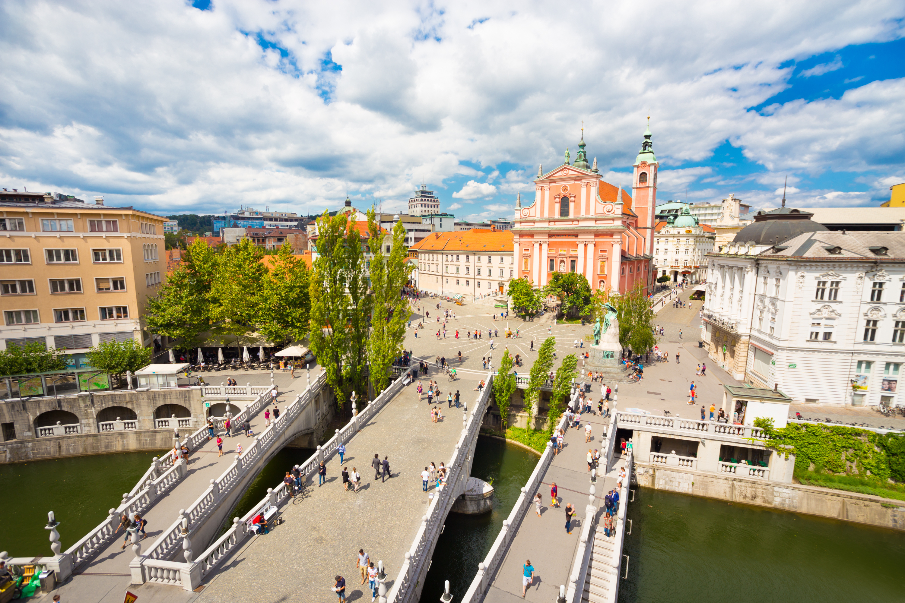 Ljubljana (Travels), European green capital, Sustainable city, Lush greenery, 3000x2000 HD Desktop