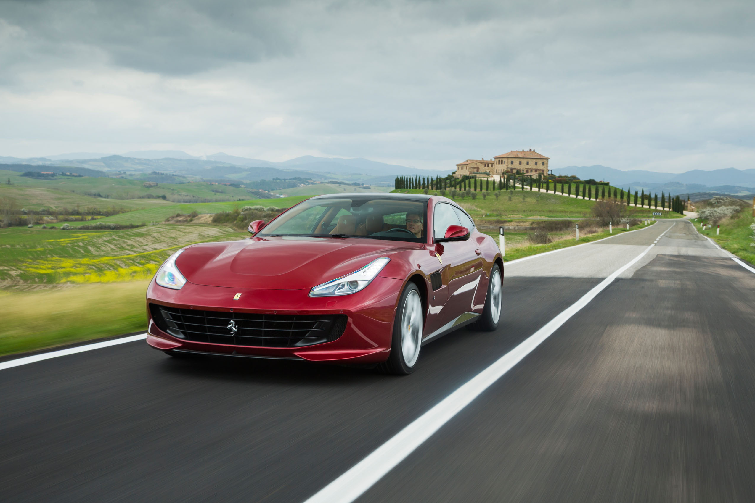 Ferrari GTC4 Lusso, Impressive power, Driving review, Automotive excellence, 2550x1700 HD Desktop