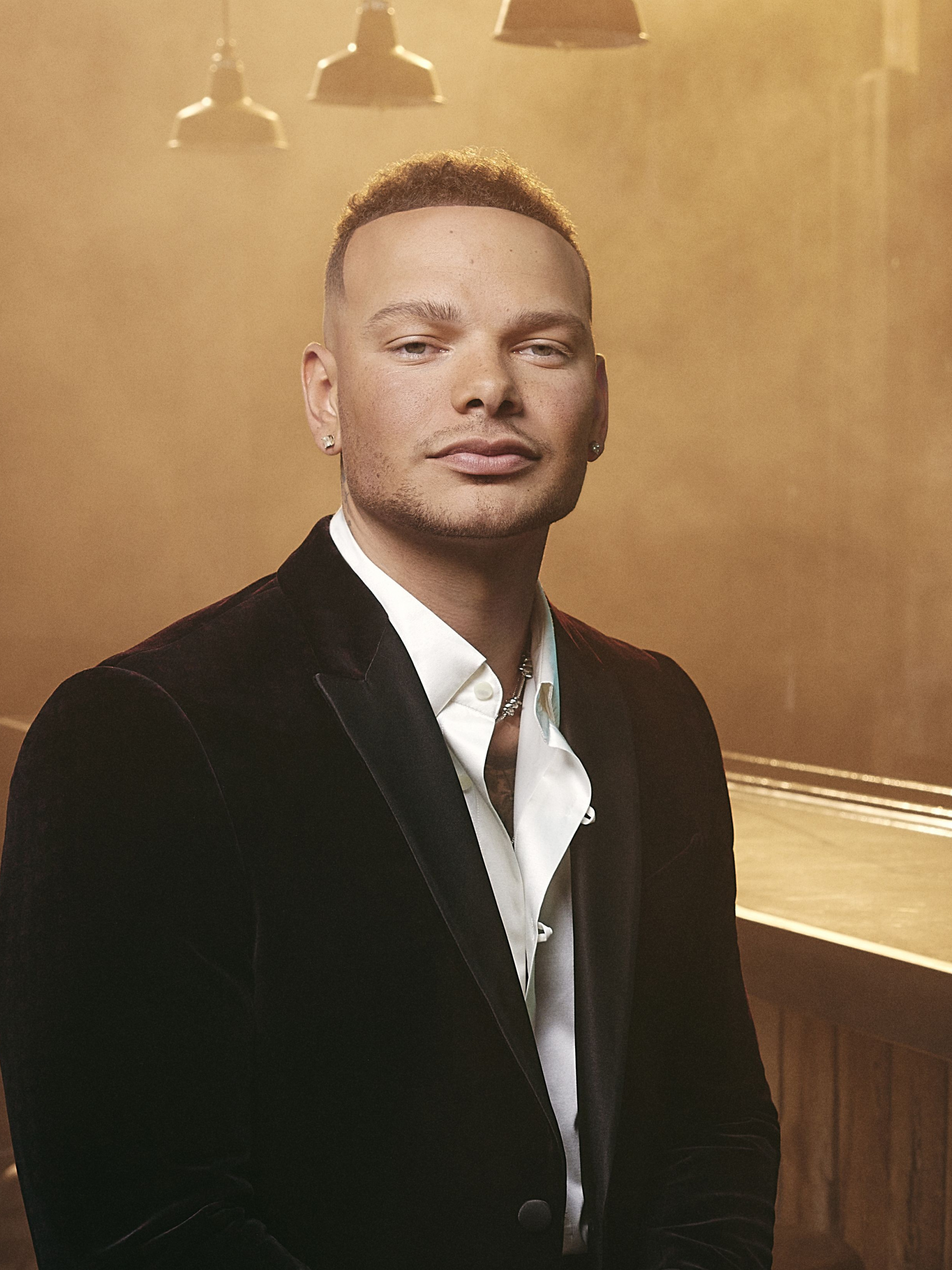 Kane Brown, CMT Artists of the Year, 2021 honoree, Desktop mobile tablet, 2050x2740 HD Phone