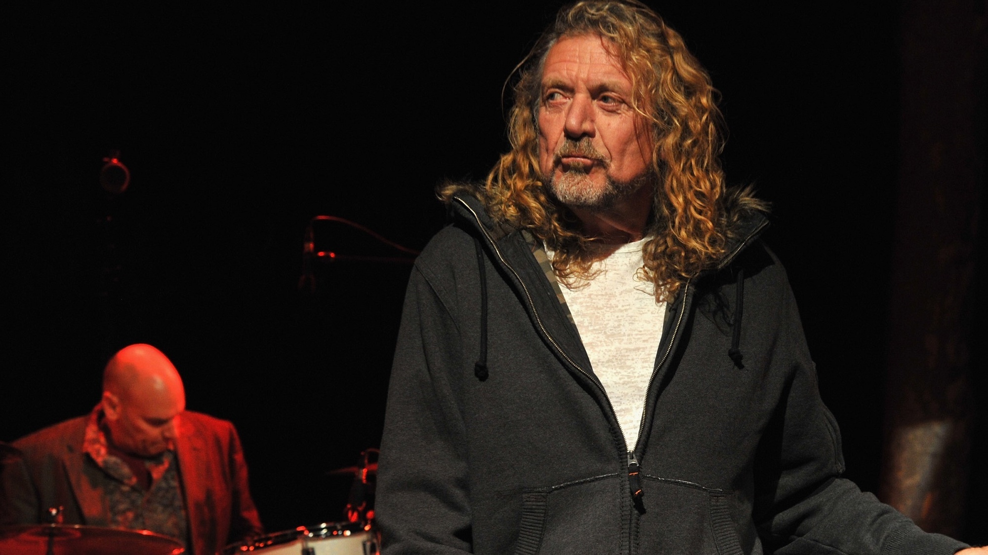 Robert Plant solo songs, Plant's vocal range, Plant's music career, Classic rock anthems, 2000x1130 HD Desktop