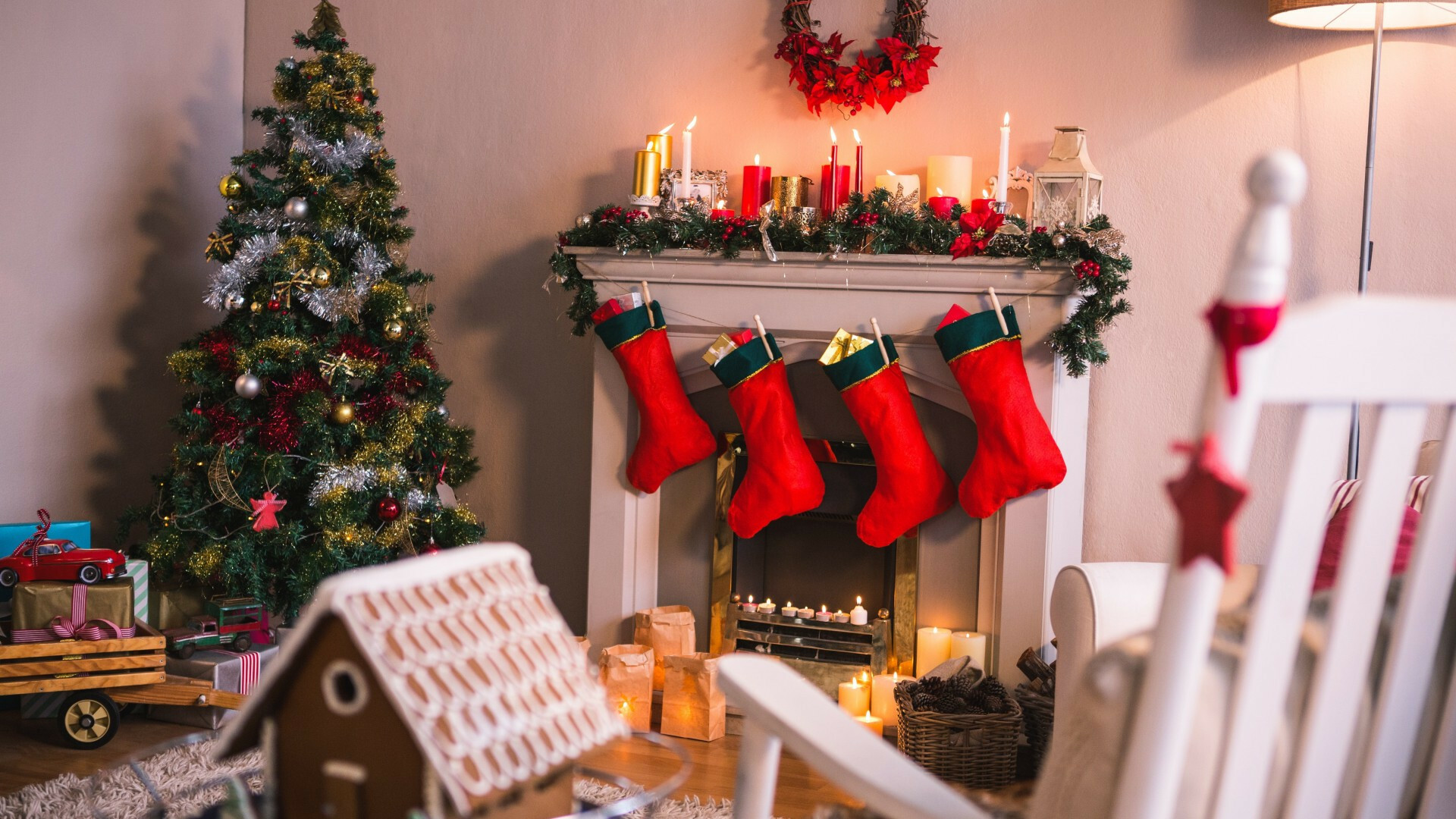Christmas Fireplace: Tree, Gingerbread, Candles, Hearth. 1920x1080 Full HD Background.