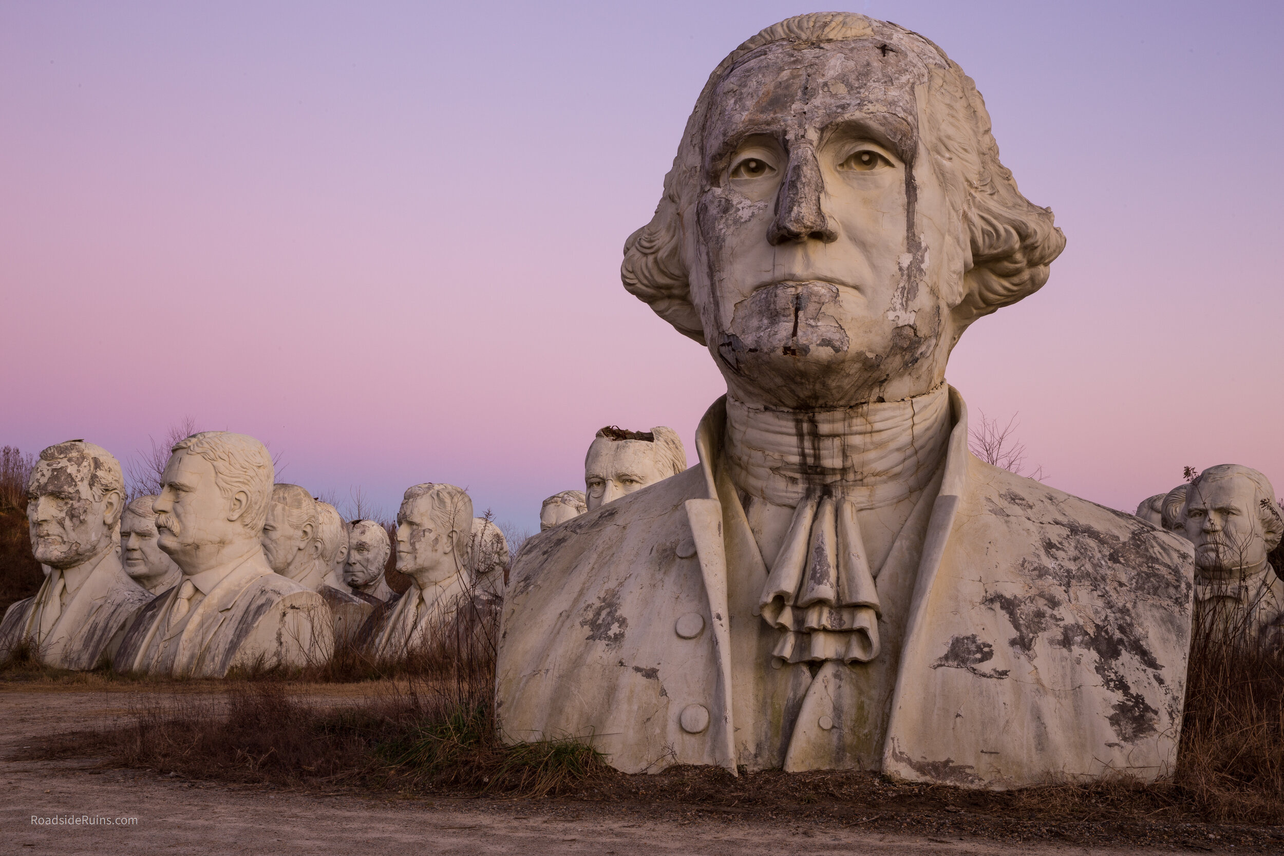 Williamsburg ruins, Presidents heads park, Roadside ruins, Virginia travels, 2500x1670 HD Desktop