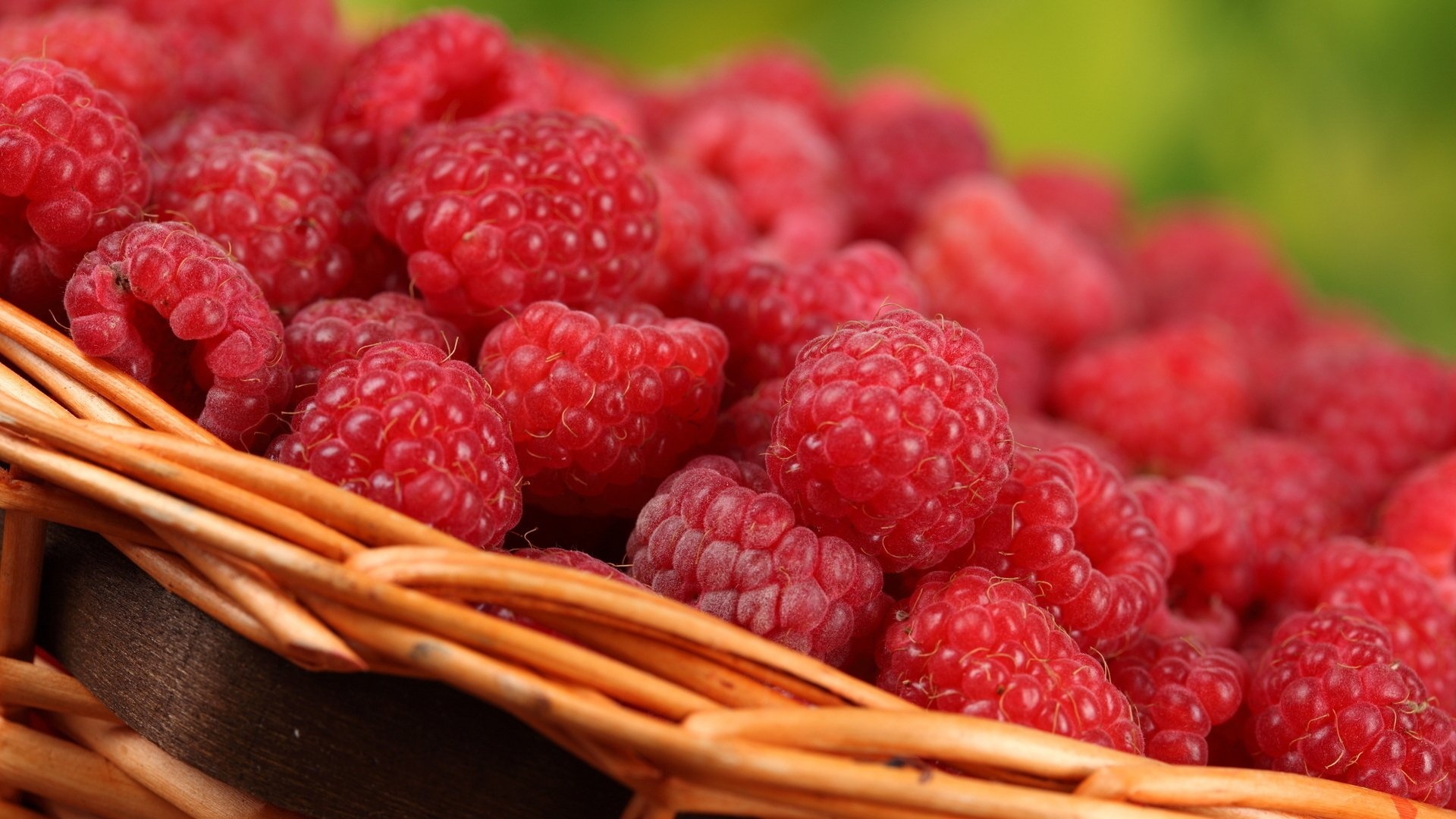 Luscious raspberry, Vibrant and refreshing, Nature's candy, Mouthwatering treat, 1920x1080 Full HD Desktop