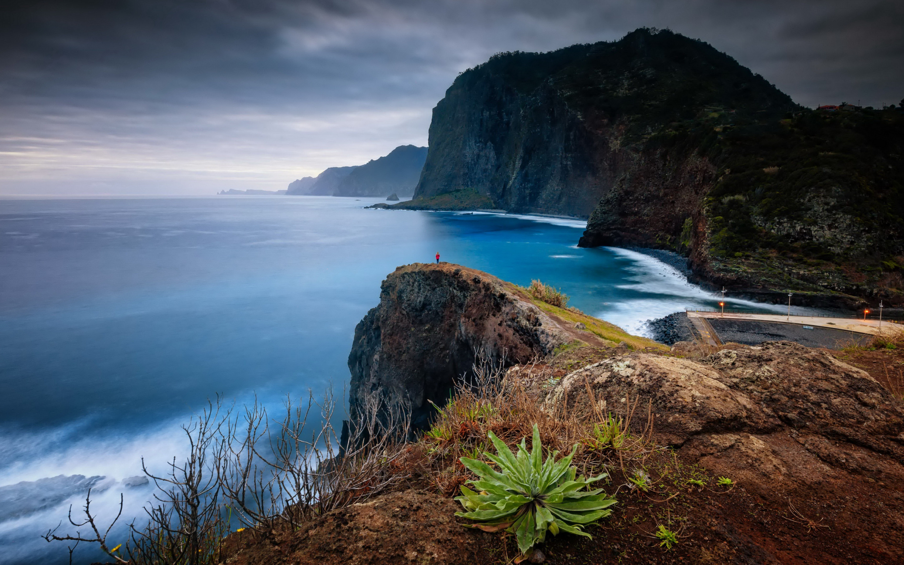 Madeira Travels, Atlantic coastline, Evening sunset, Mountain landscapes, 2880x1800 HD Desktop