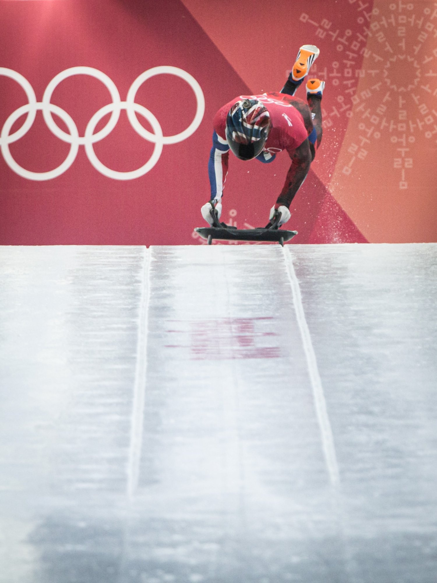 Skeleton (Sport): An athlete pushes off at the start of the singles event at the 2018 PyeongChang Winter Olympic Games. 1500x2000 HD Wallpaper.