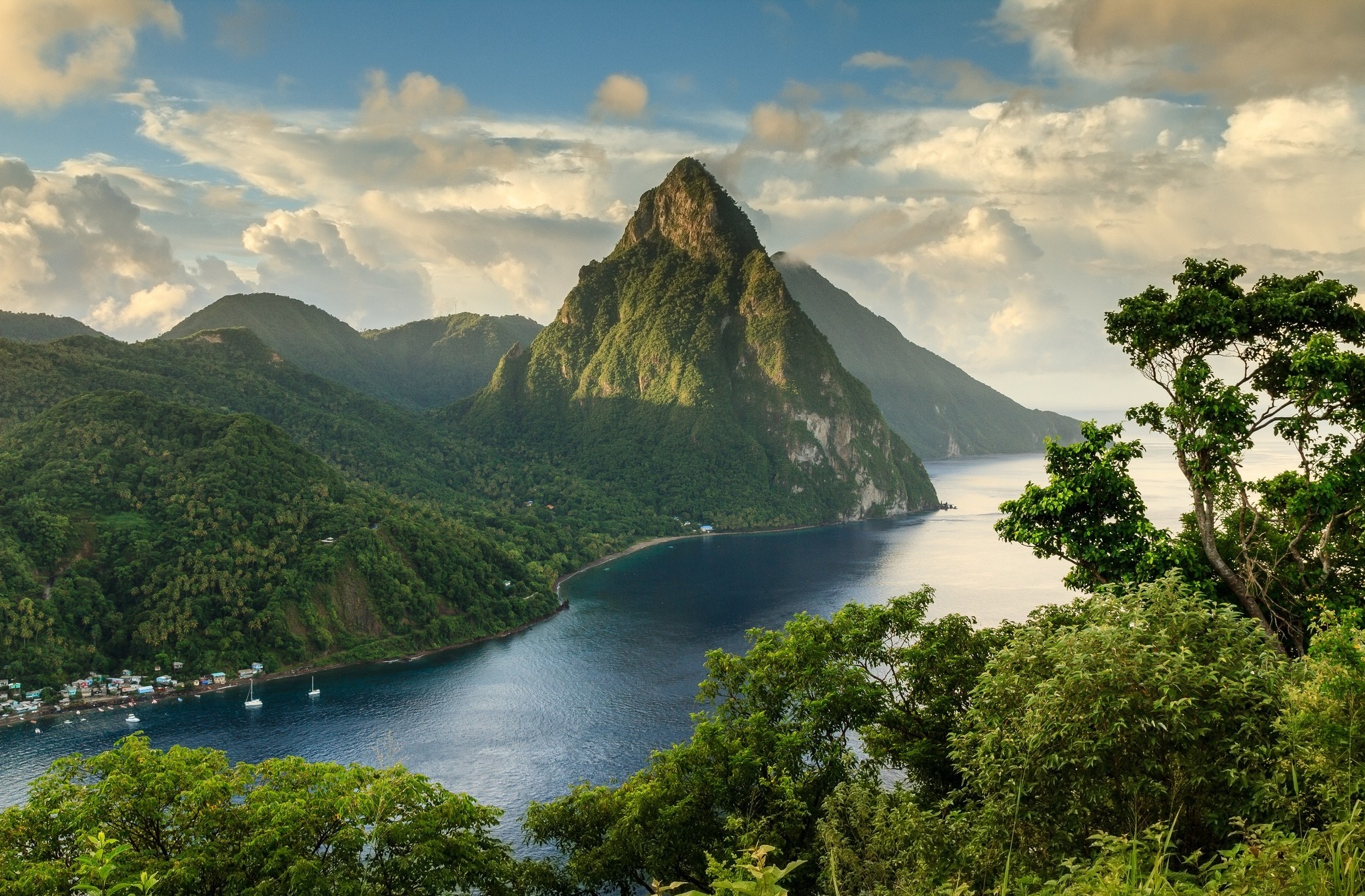 The Pitons, St. Lucia, Soufriere, Paul Baggaley, 2050x1350 HD Desktop