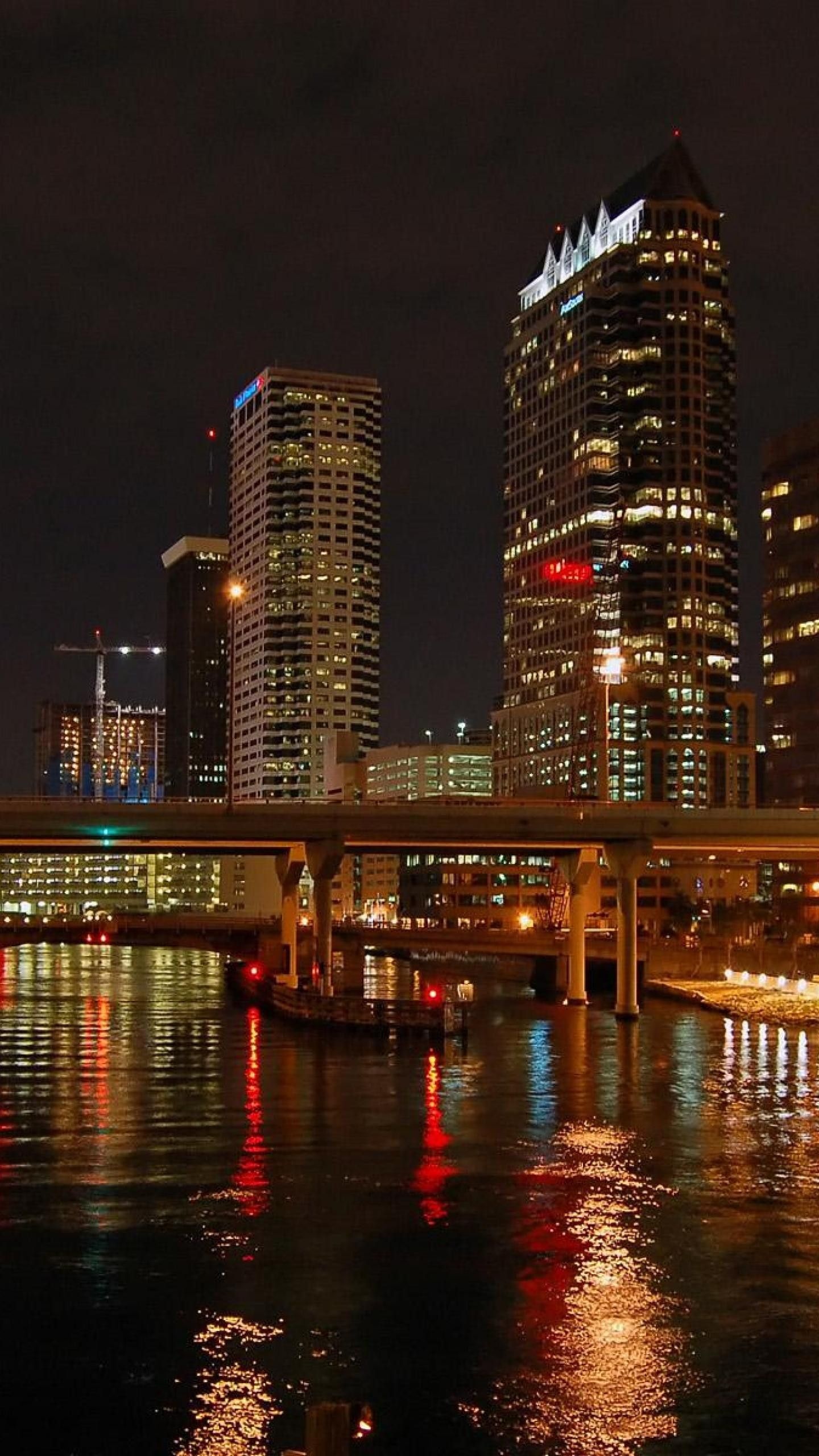 Florida: Tampa, The largest city in the Tampa Bay area and the seat of Hillsborough County. 1440x2560 HD Wallpaper.