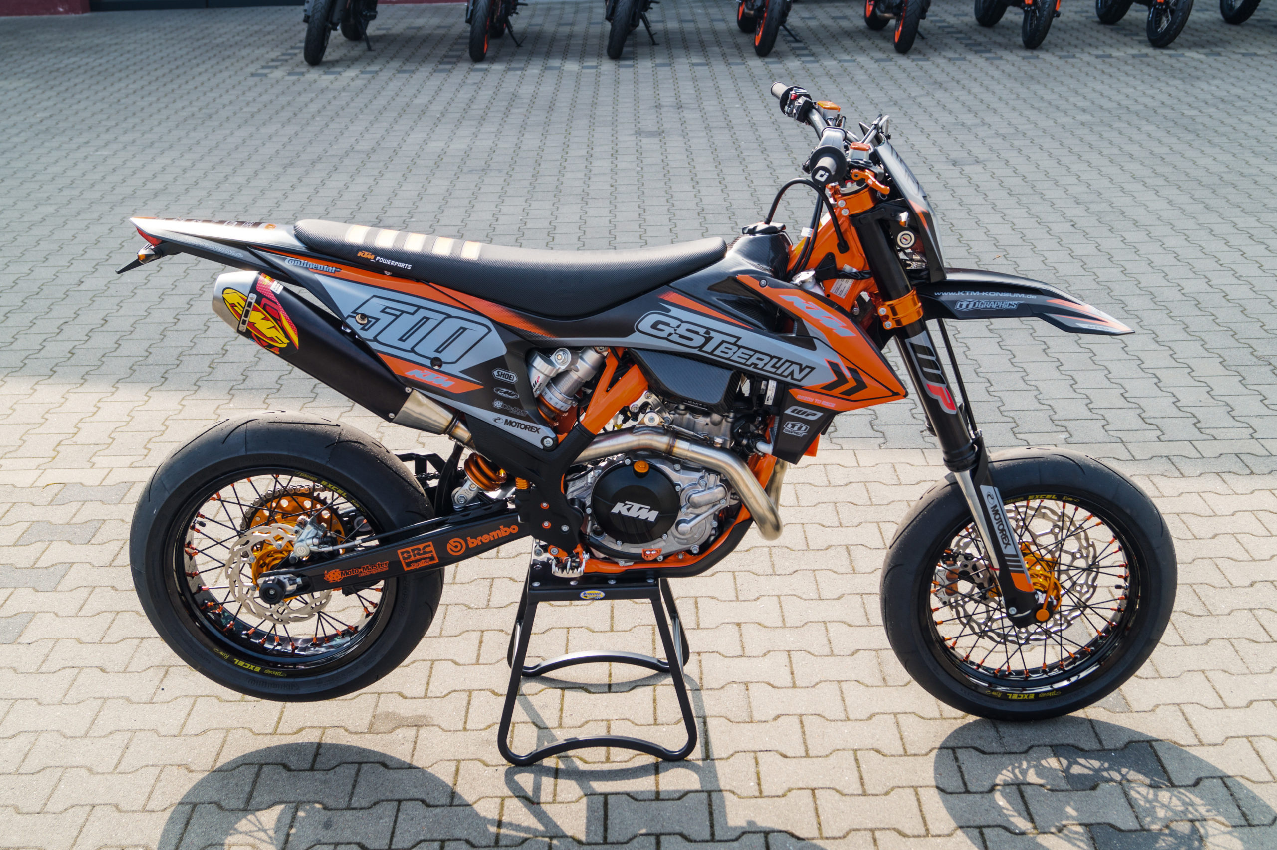 Supermoto: KTM EXC-F 500, Compact high-tech engine, Weekend outrides, Enduro competition, Rally event. 2560x1710 HD Wallpaper.