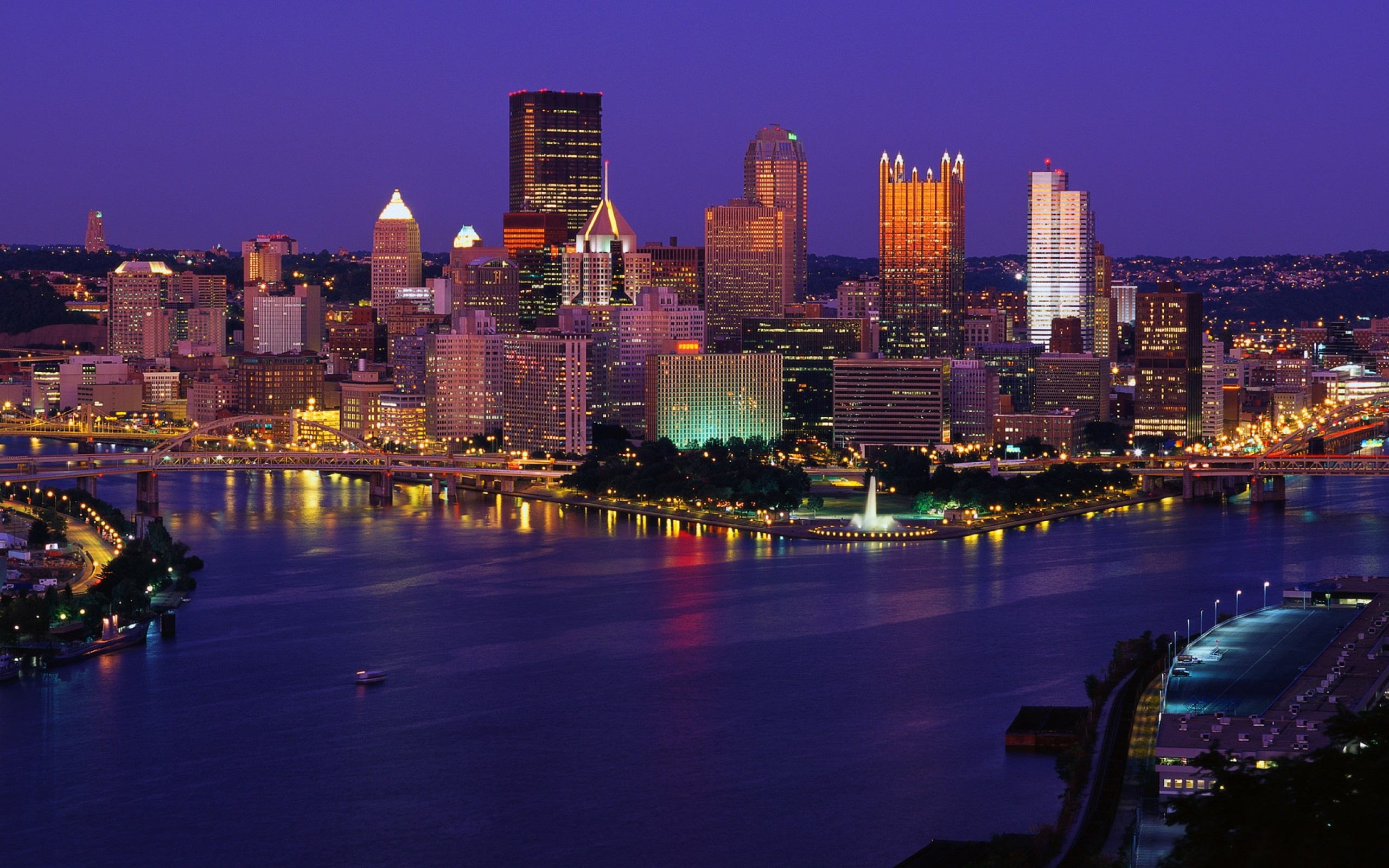 Pennsylvania travels, Downtown Pittsburgh at night, 2560x1600 HD Desktop