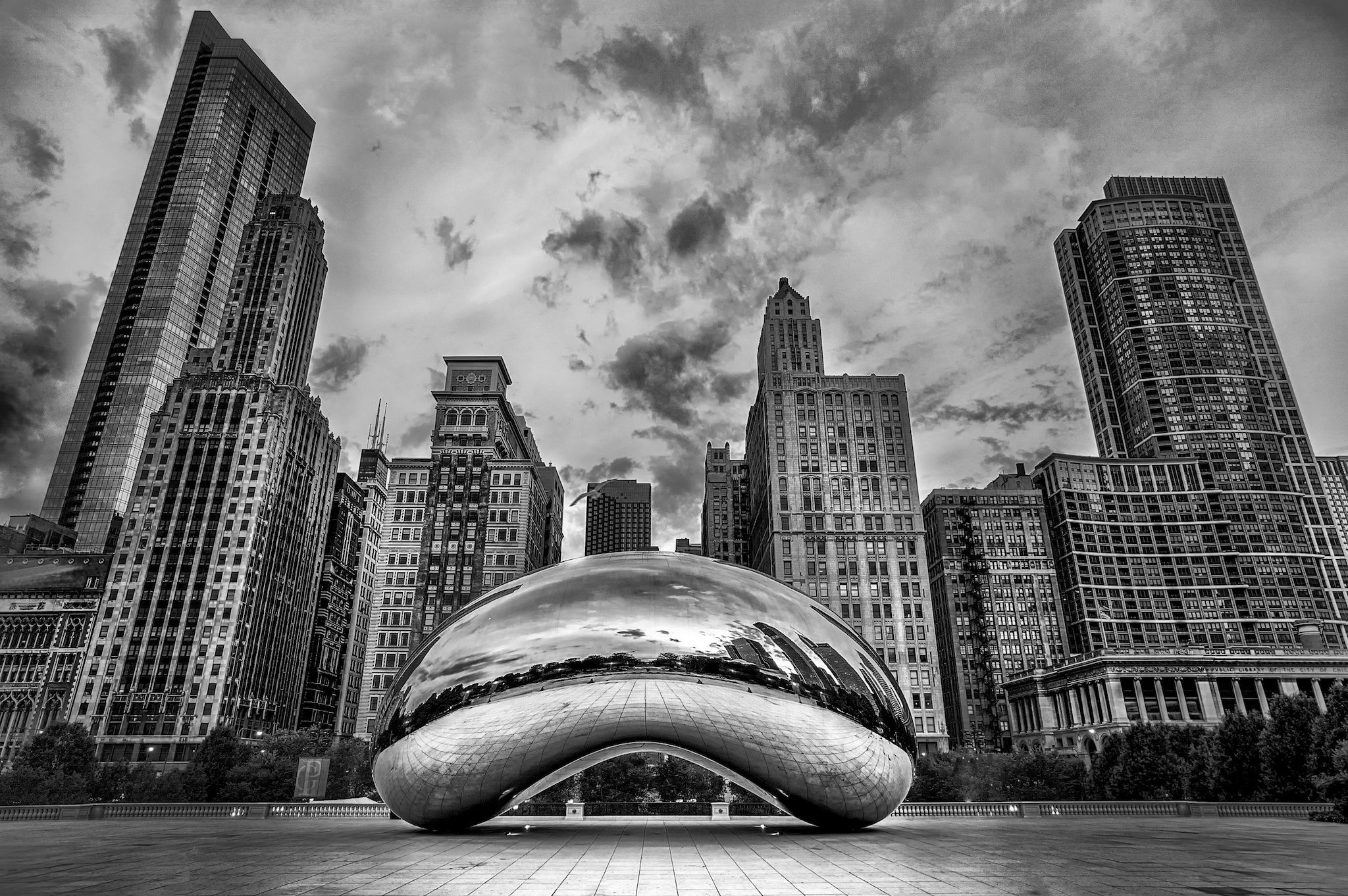 The Bean, Gage Caudell photography, Black and white Chicago, Cityscape wallpaper, 2050x1370 HD Desktop
