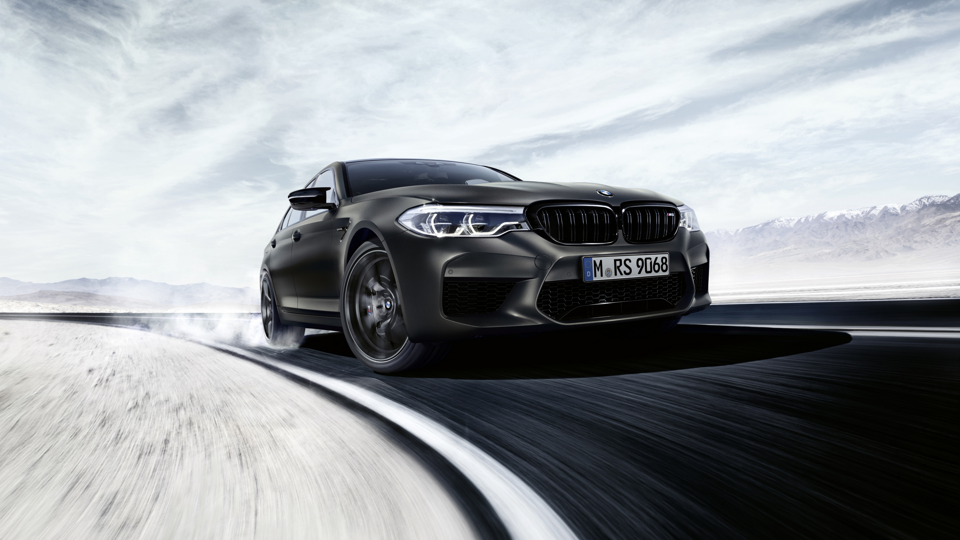 BMW M5 On Road 2019, Ultimate driving experience, Striking aesthetics, Flawless performance, 3840x2160 4K Desktop