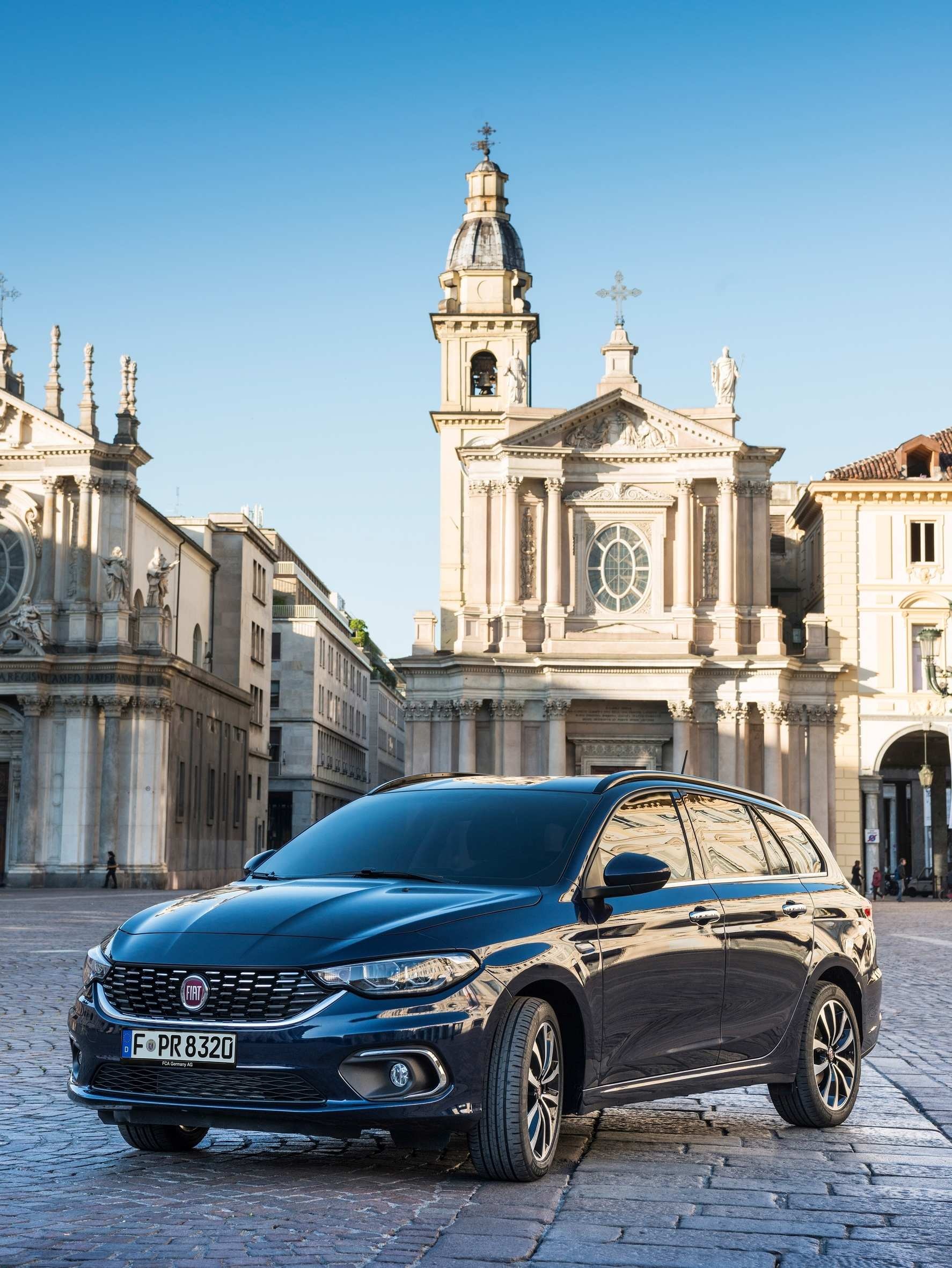 Fiat Tipo, New addition to the family, Combining space and style, Practical and efficient, 1780x2370 HD Phone