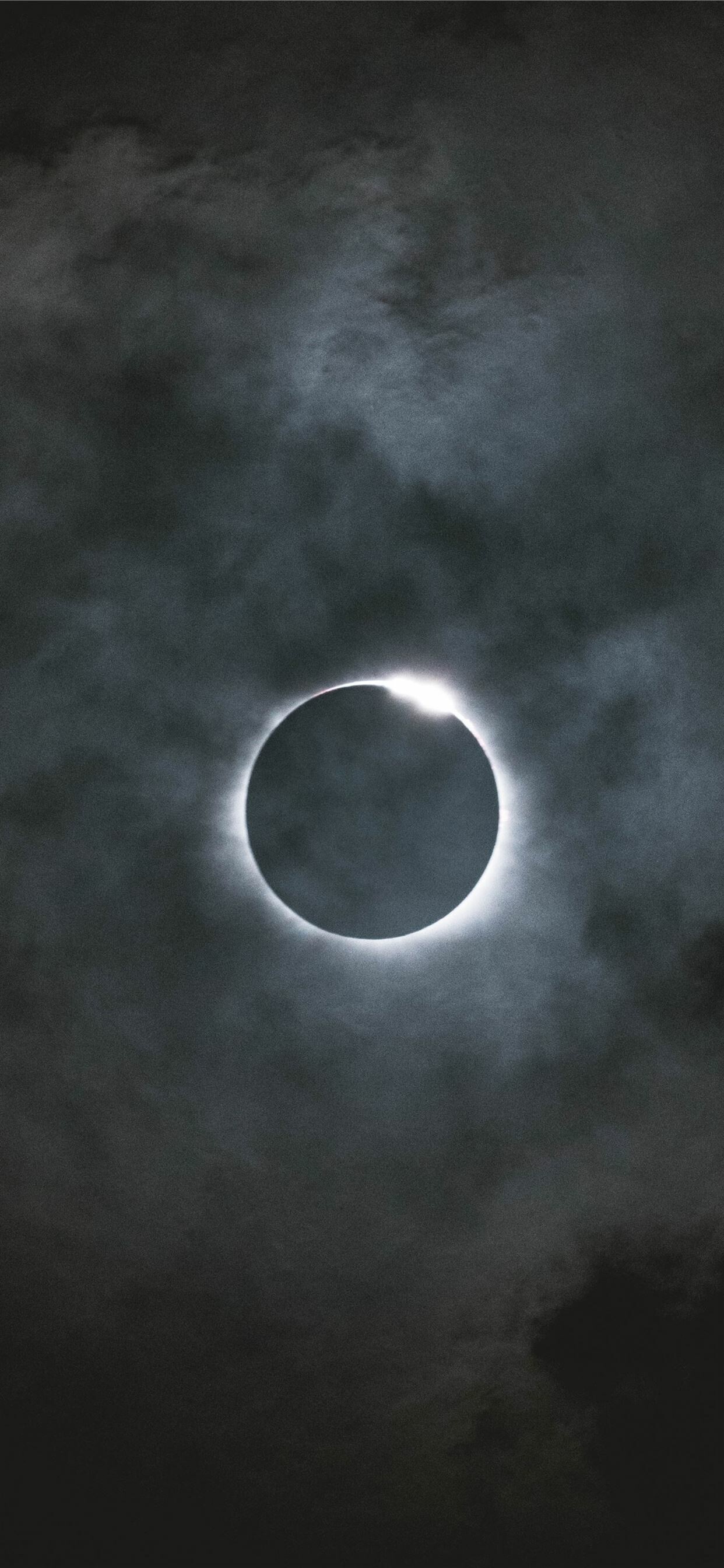 Solar eclipse brilliance, Celestial phenomenon, Astronomical spectacle, Daytime enchantment, 1250x2690 HD Phone