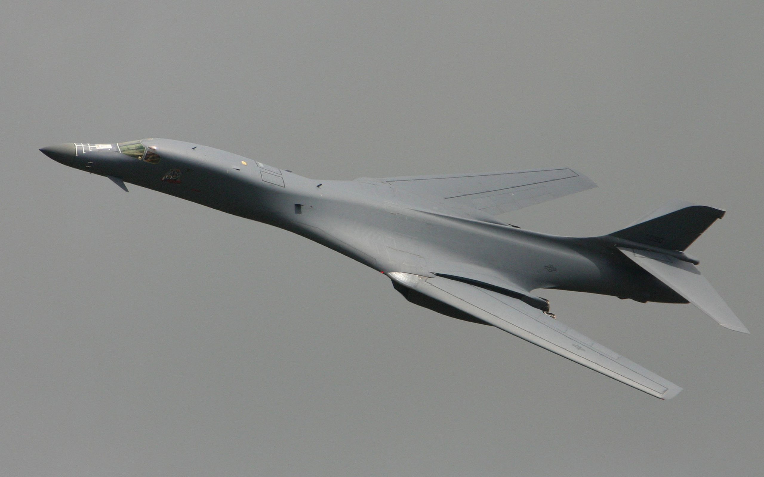 Rockwell B-1 Lancer, Military might, Wallpaper choice, Unmatched power, 2560x1600 HD Desktop