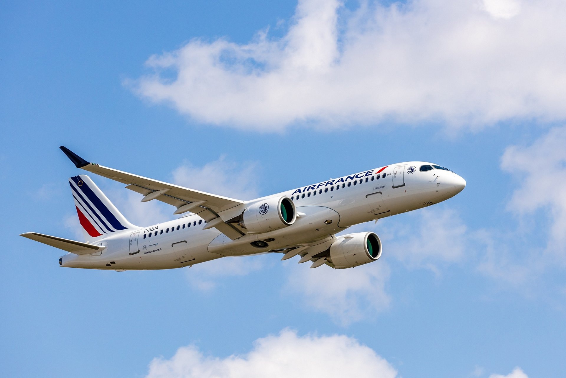 Airbus, A220 delivery to Air France, Exciting fleet expansion, French flag carrier upgrade, 1920x1290 HD Desktop