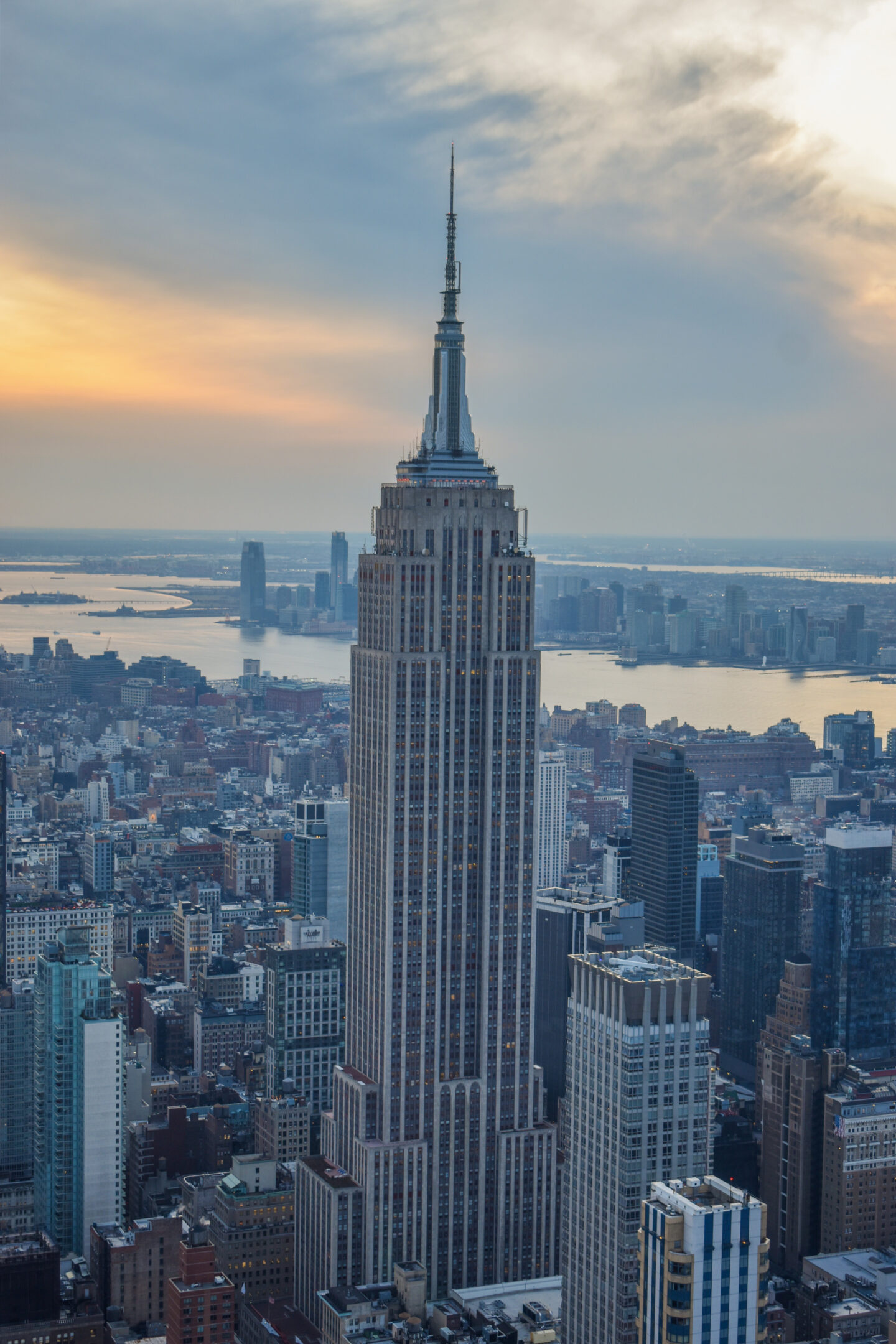 New York City, Things to do, Ultimate travel guide, 1440x2160 HD Phone