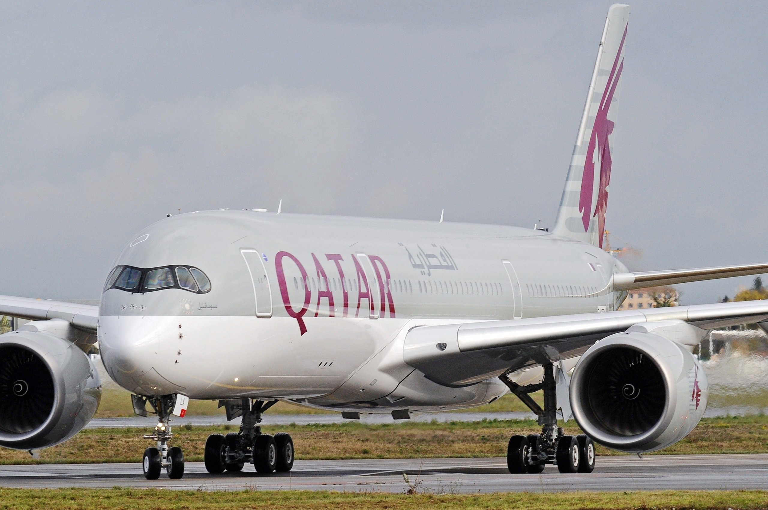 Qatar Airways, May operations, Air travel series, Aviation industry, 2560x1710 HD Desktop