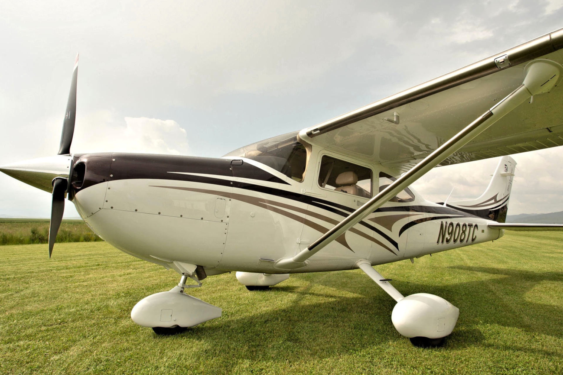 Reims-Cessna, Vintage Cessna aircraft, Anciens et Ratunions, Aviation history, 1920x1280 HD Desktop