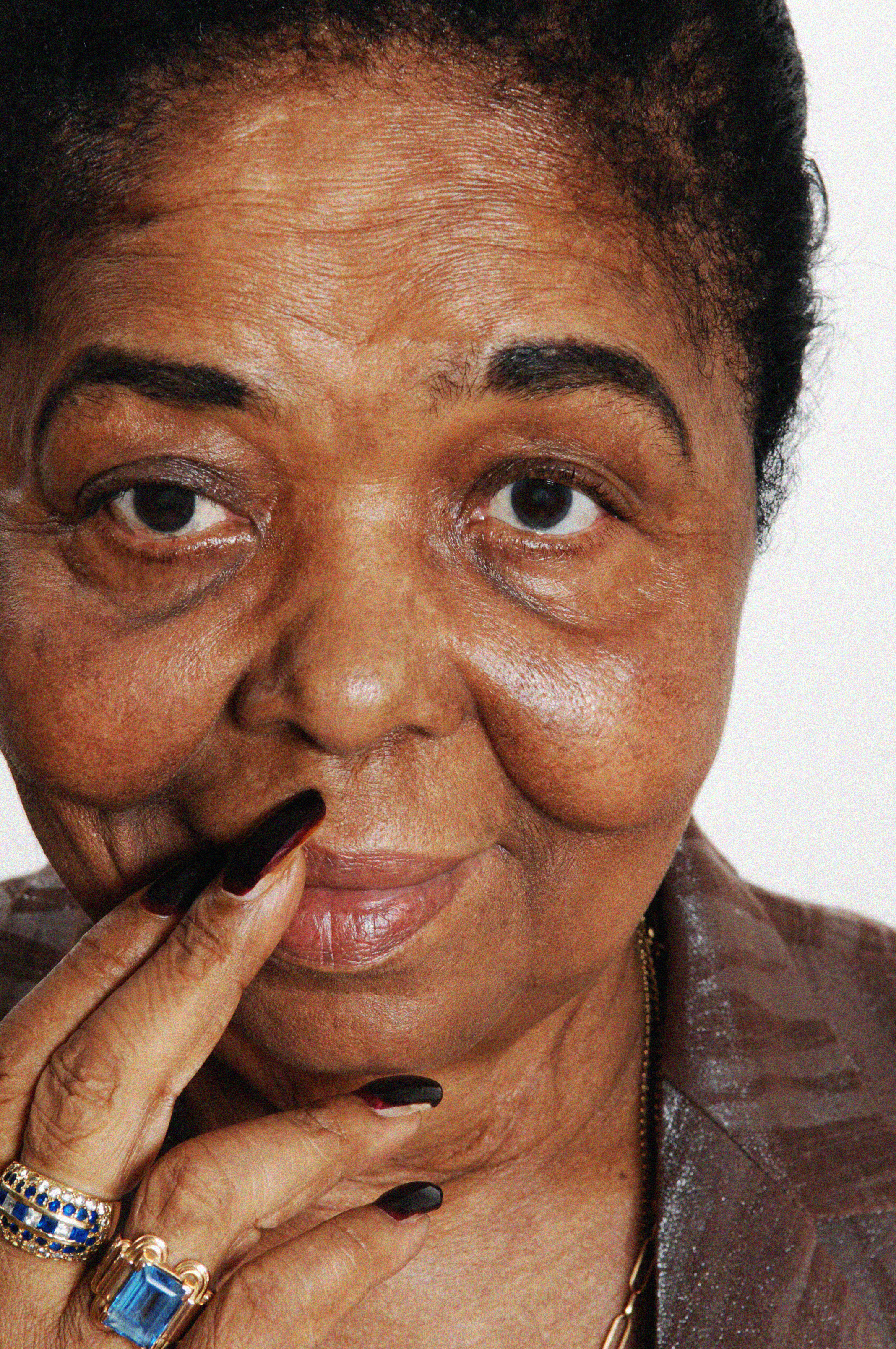 Cesaria Evora, Google Doodle, Honored birthday, World-renowned, 2140x3220 HD Handy