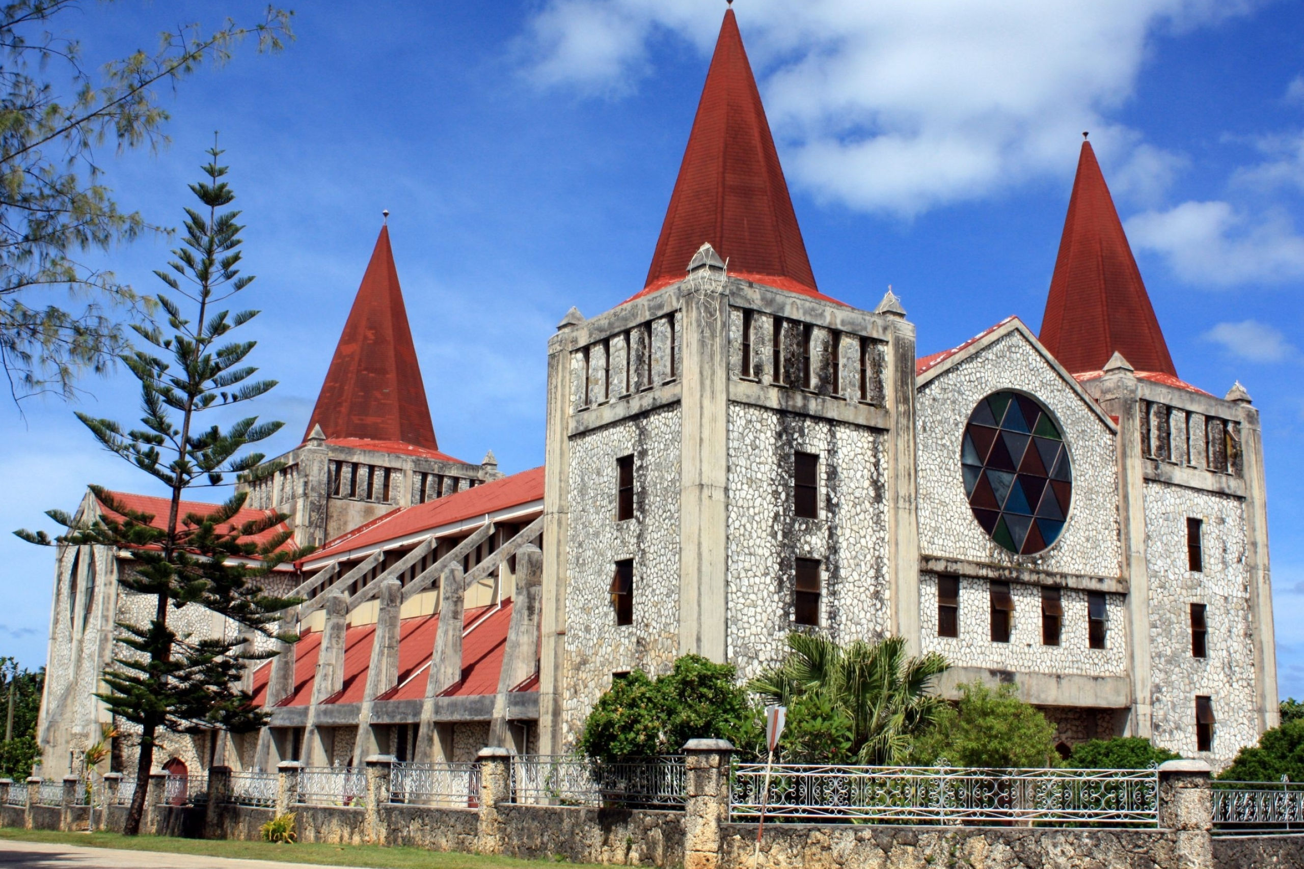 Nukualofa, Tongan church, Geographic media, Capital city, 2560x1710 HD Desktop