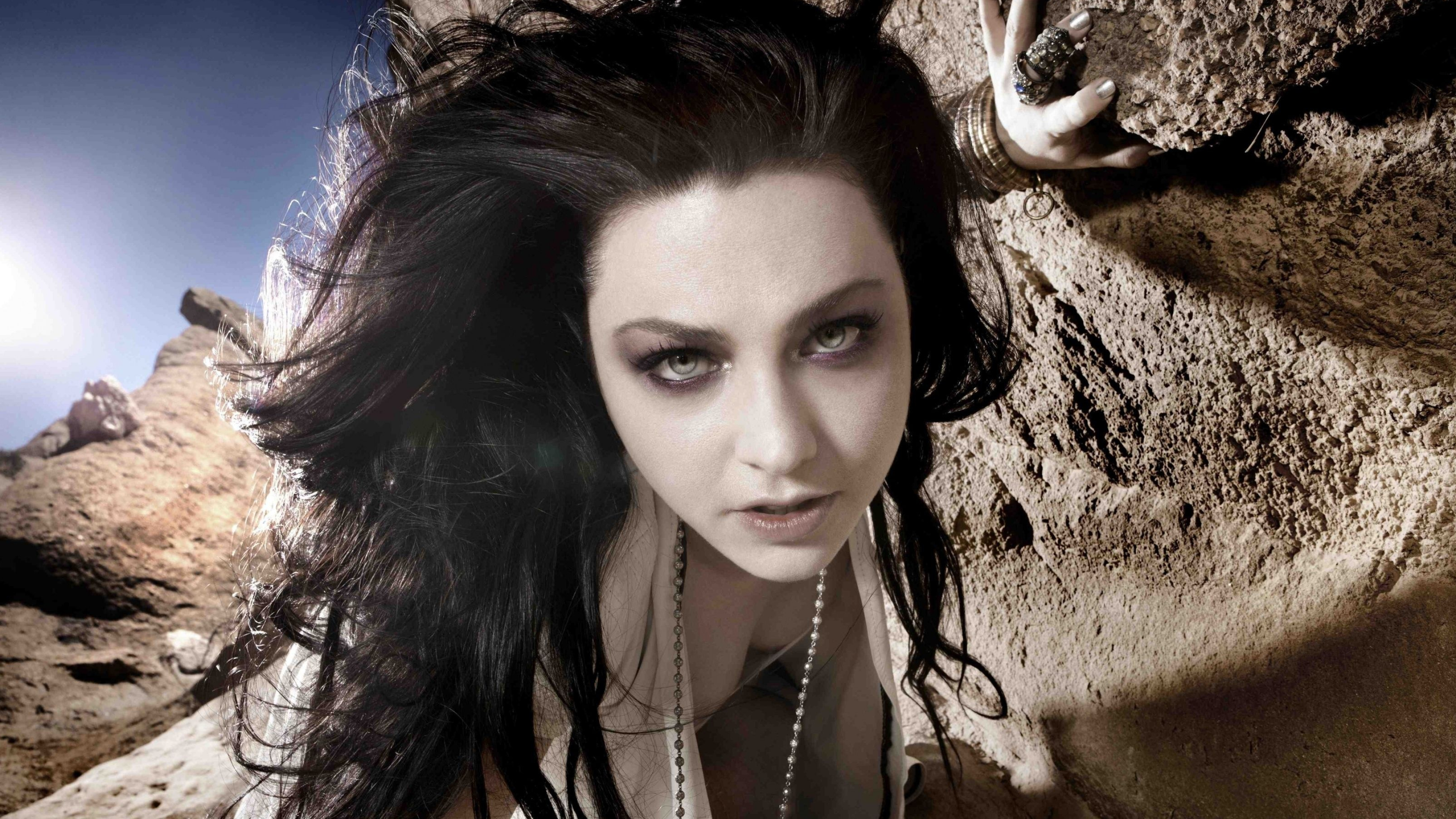 Amy Lee Full HD Wallpapers 3560x2000