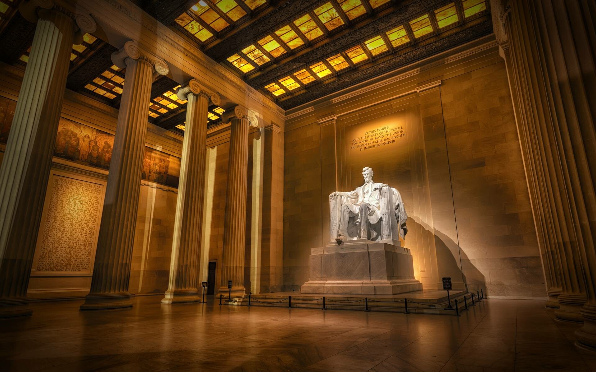 Lincoln Memorial: The monument honors the 16th and perhaps greatest president of the United States and symbolizes his belief in the freedom and dignity of all people. 1920x1200 HD Background.