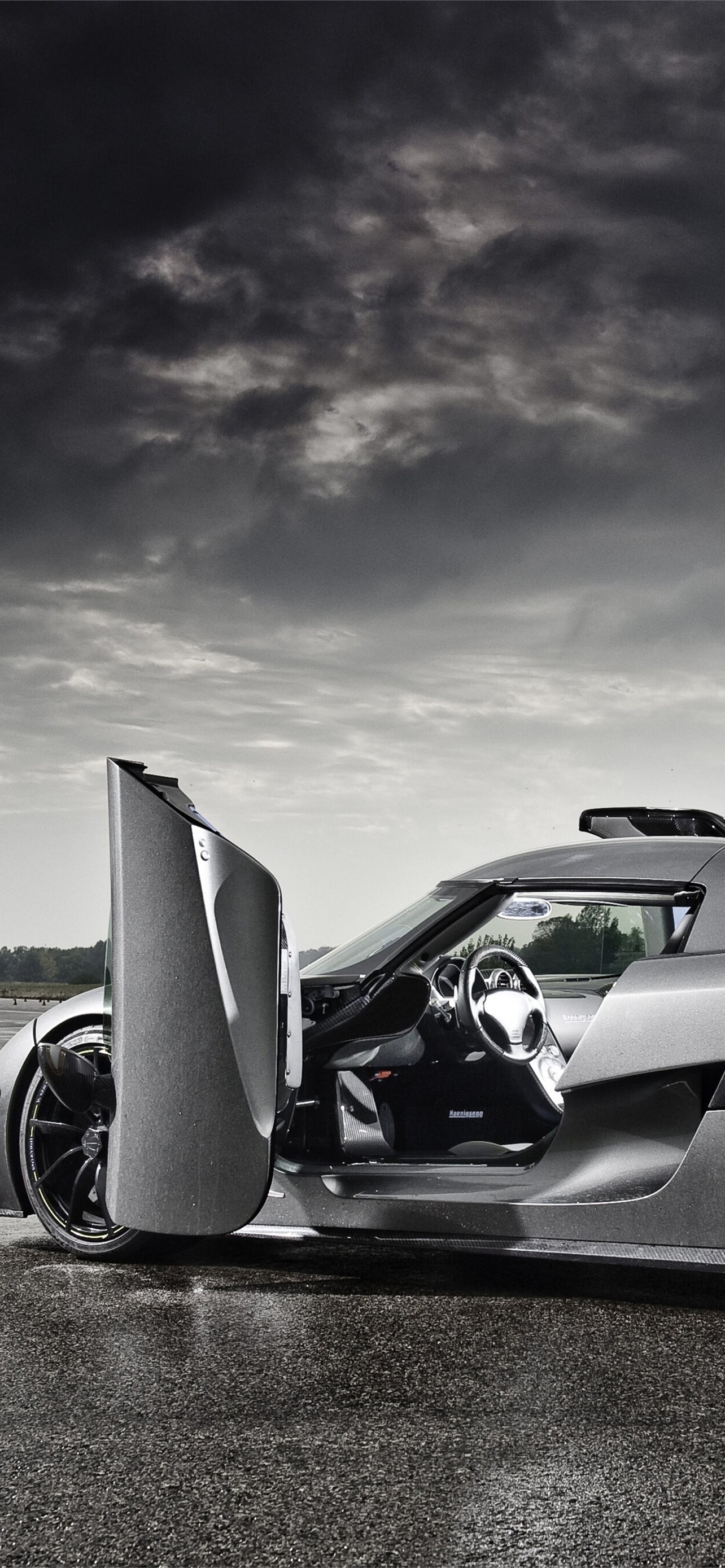 Open Doors, Koenigsegg CCXR Wallpaper, 1290x2780 HD Handy