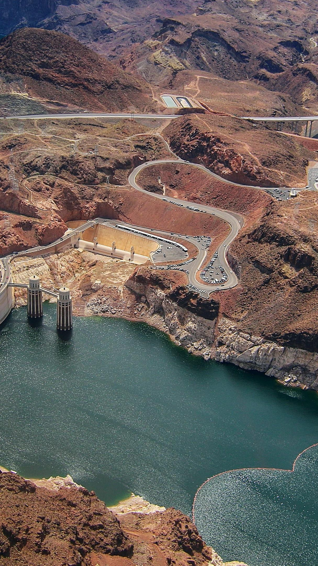 Hoover Dam mit atemberaubenden Reflektionen, 1080x1920 Full HD Handy