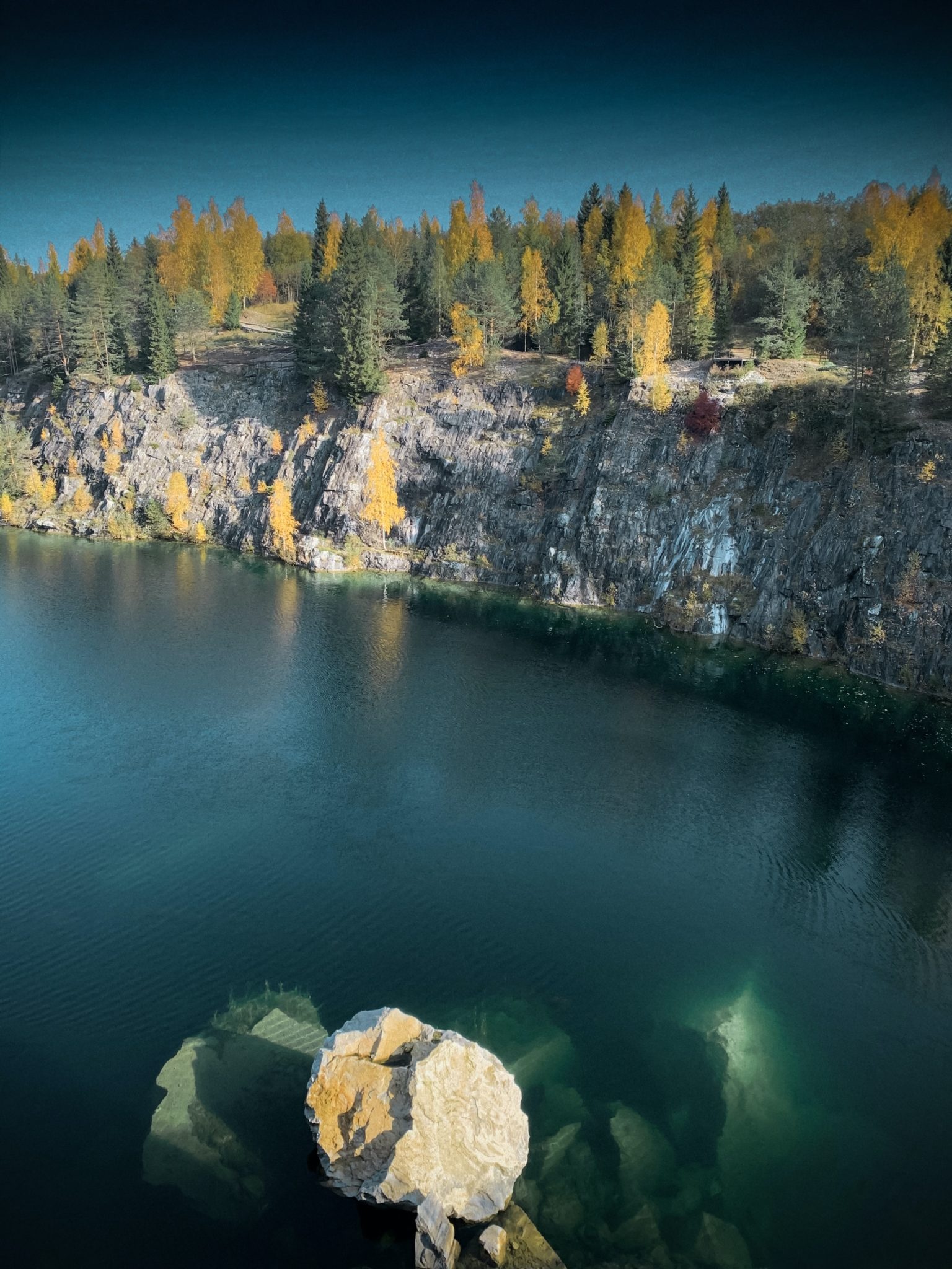 Onega Lake, Travels, Russian beauty, Nature's wonder, 1540x2050 HD Phone