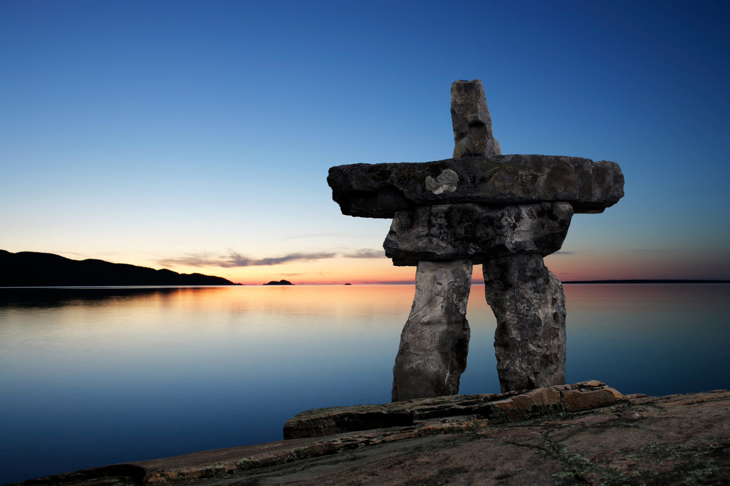Inukshuk, Canada, Stone monument, Indigenous symbol, 2560x1710 HD Desktop