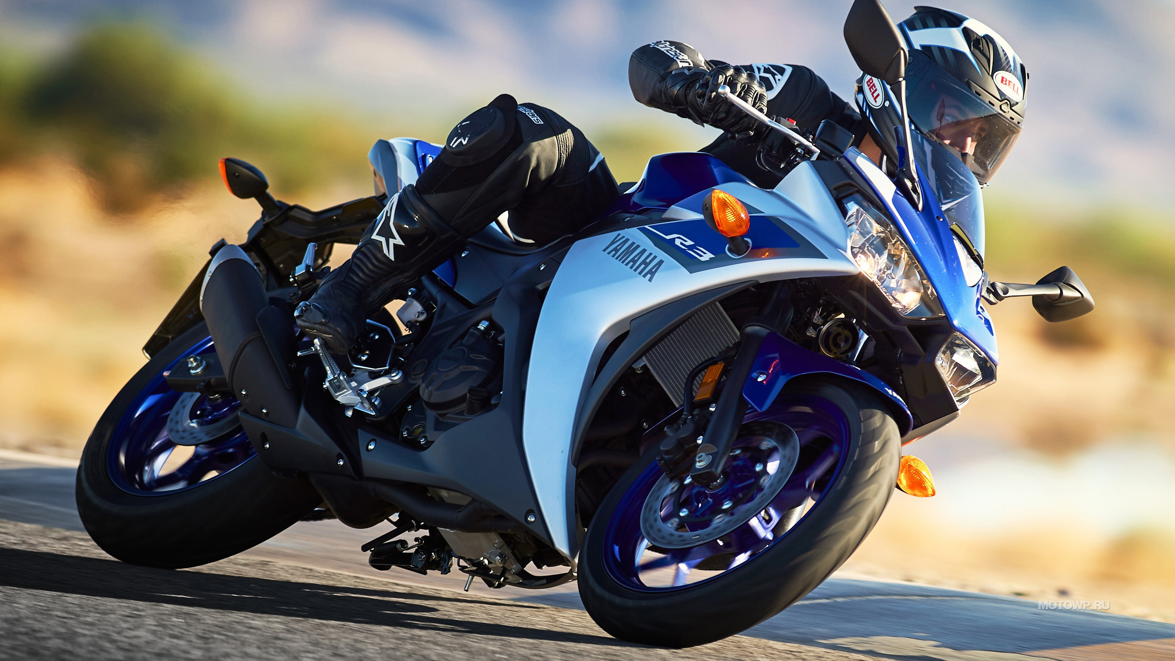 Yamaha YZF-R3, Sporty performance, 2015 edition, Motorcycle thrill, 3840x2160 4K Desktop
