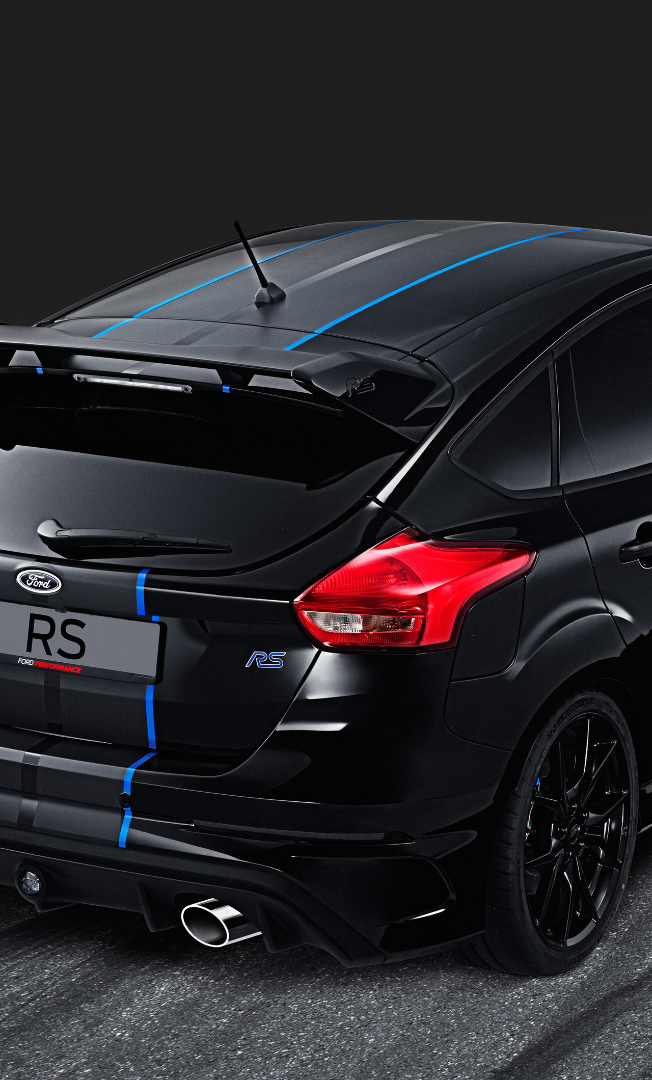 Ford Focus: RS Performance, The Mk 2, codenamed C307, used the C1 platform. 1280x2120 HD Wallpaper.