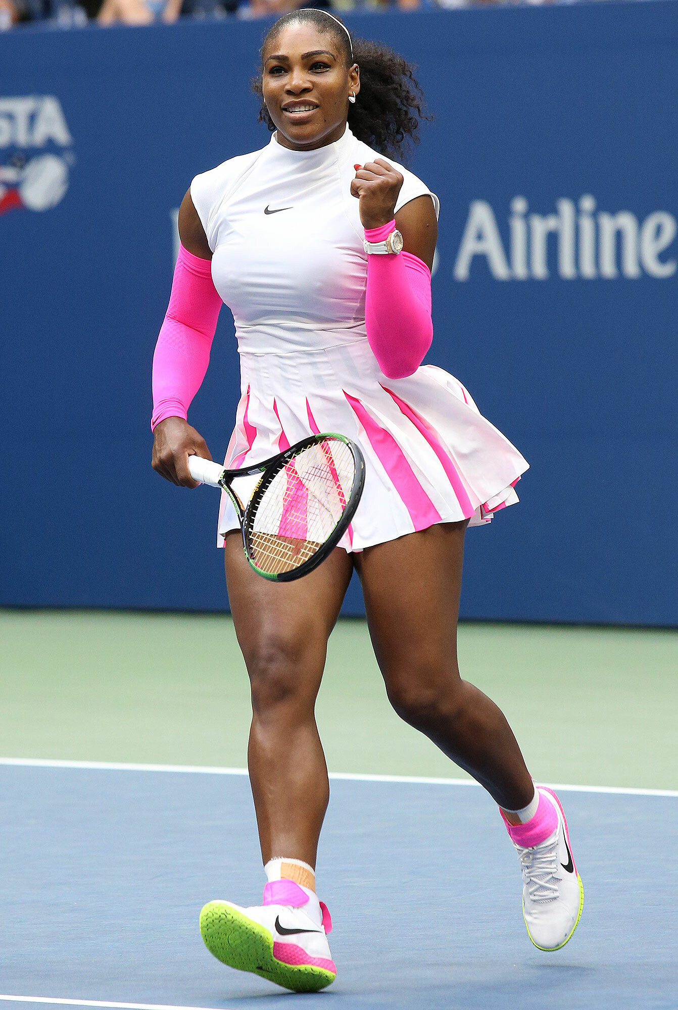 Serena Williams: She has won the Laureus Sportswoman of the Year award four times (2003, 2010, 2016, 2018). 1350x2000 HD Wallpaper.