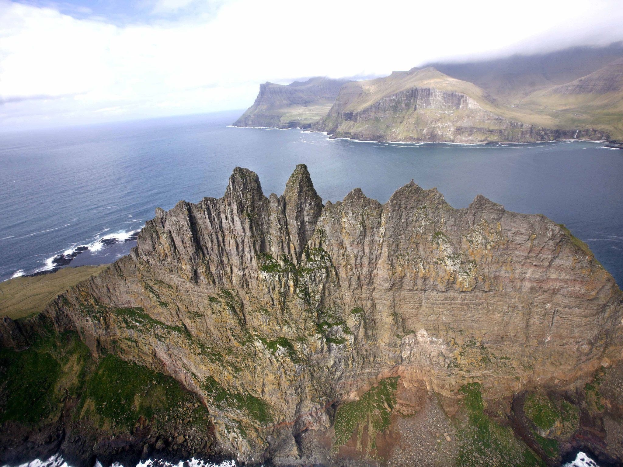 Faroe Islands, Fascinating landscapes, Enchanting beauty, Alluring charm, 2050x1540 HD Desktop