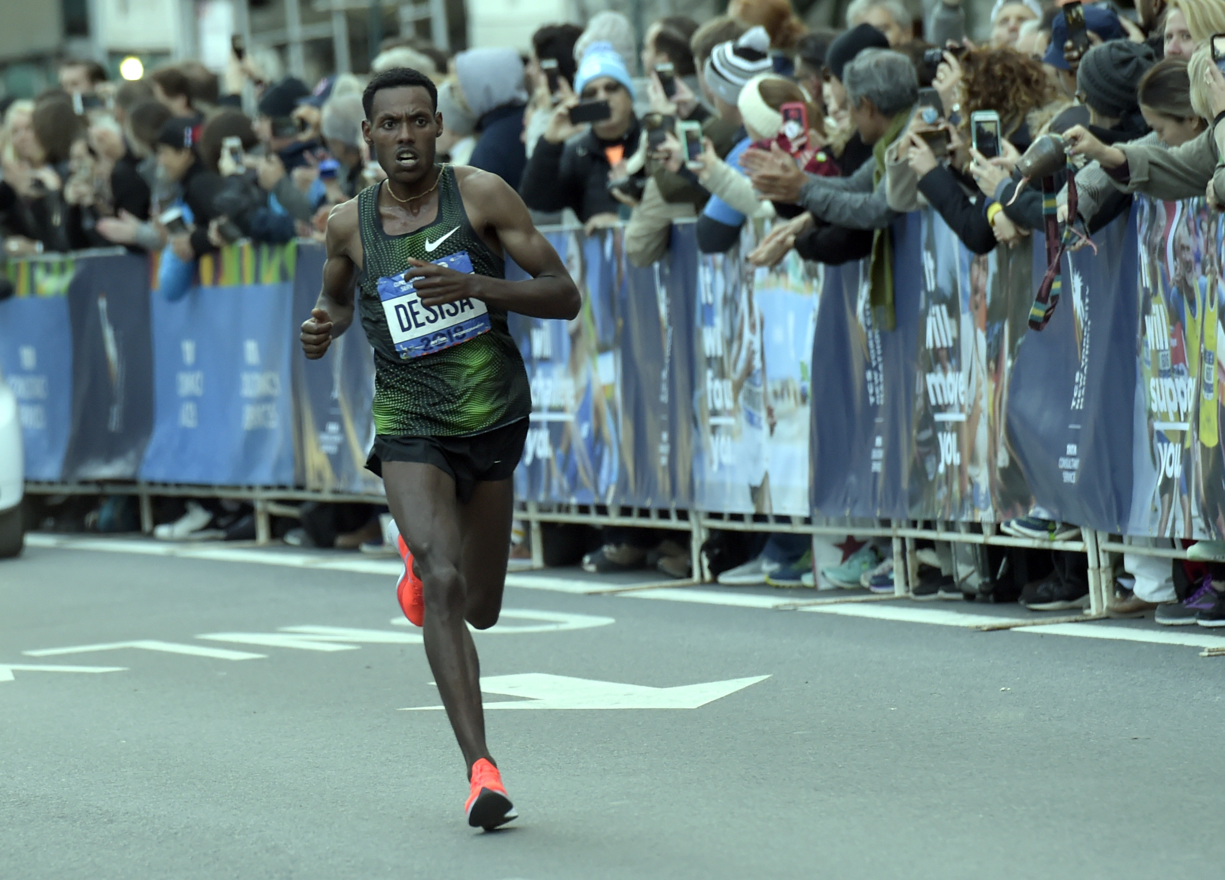 Lelisa Desisa, NYC Marathon winner, Early withdrawal, Unexpected turn of events, 2430x1740 HD Desktop