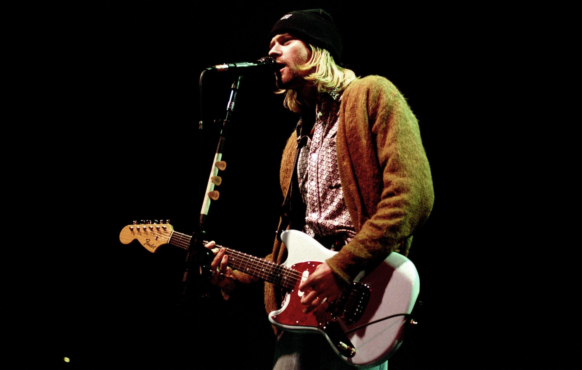 Kurt Cobain, Strands of hair sold at auction, Unique collectible, 2000x1270 HD Desktop