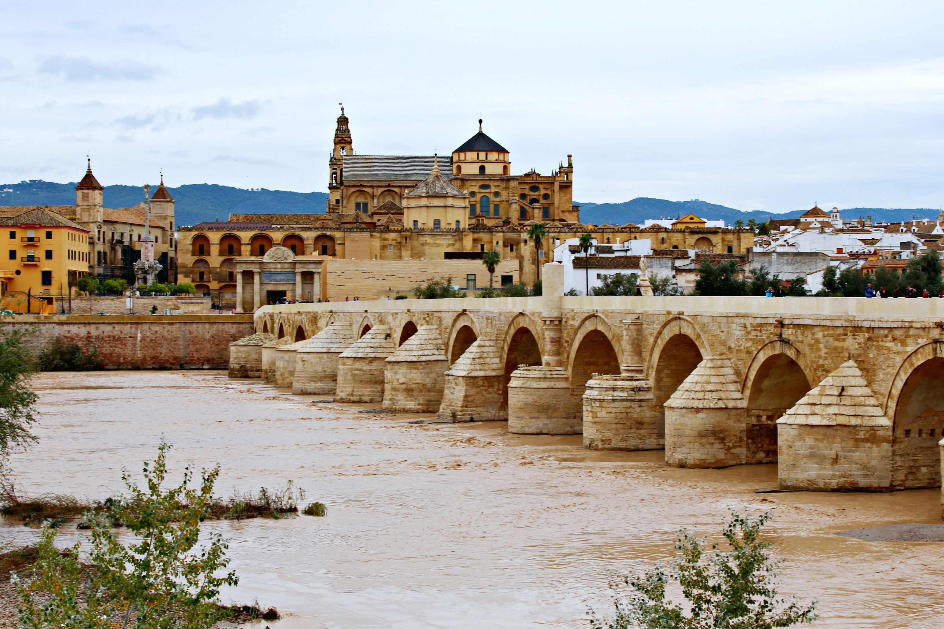 Andalusiens beste Stadt zu besuchen, 3180x2120 HD Desktop