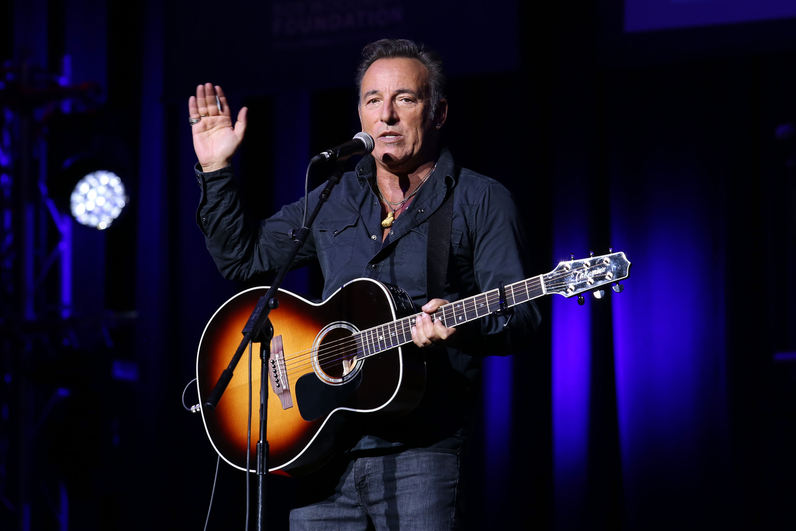 Bruce Springsteen, NC show canceled, Bathroom bill, Time, 2560x1710 HD Desktop