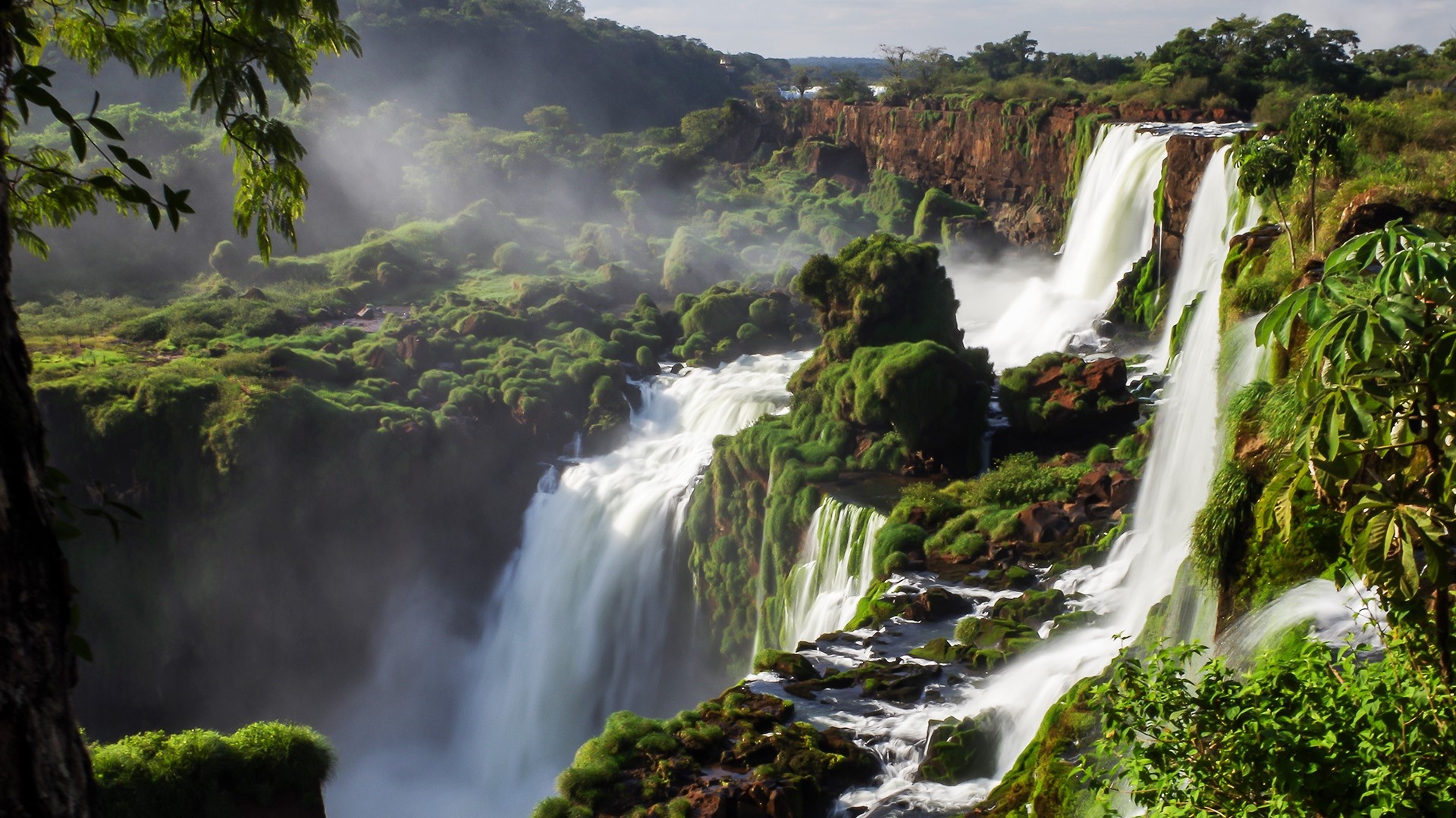 Iguazu National Park, Majestic waterfalls, Argentina-Brazil border, Windows 10 spotlight, 1920x1080 Full HD Desktop