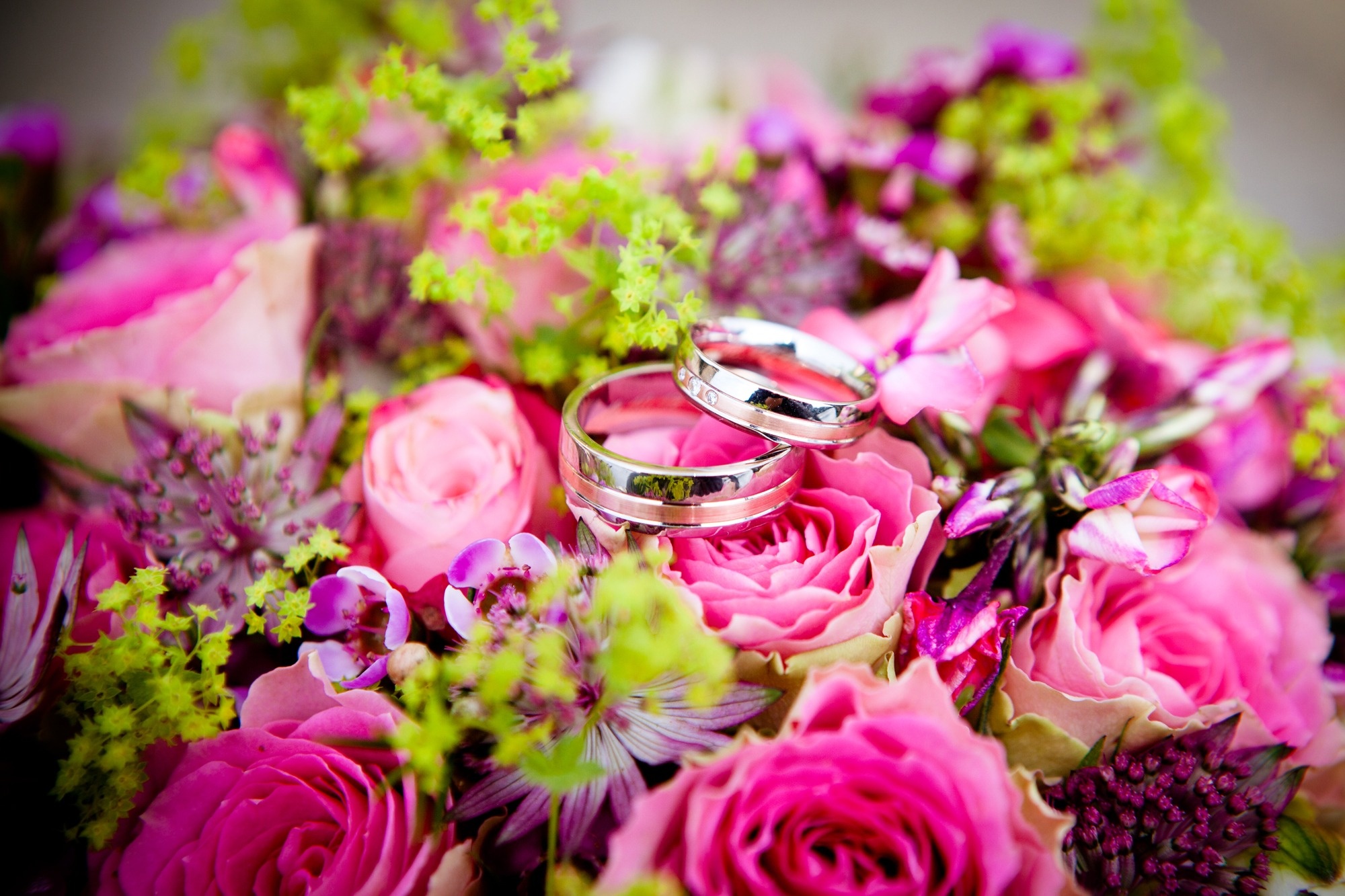 Wedding rings stock photos, Royalty-free downloads, High definition, Wedding bands, 2000x1340 HD Desktop