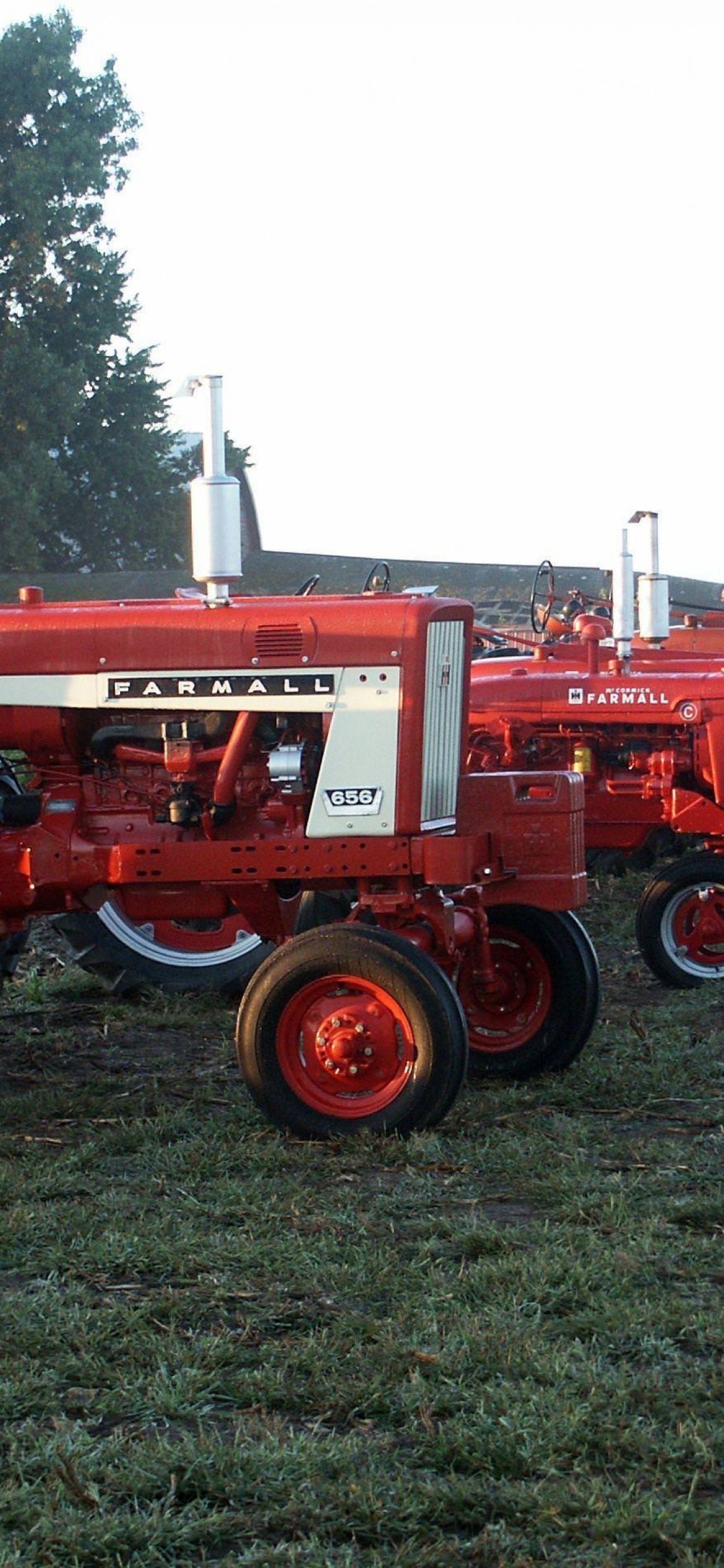 International Harvester, Farmall Tractor, Agricultural Machinery, Vintage, 1170x2540 HD Phone