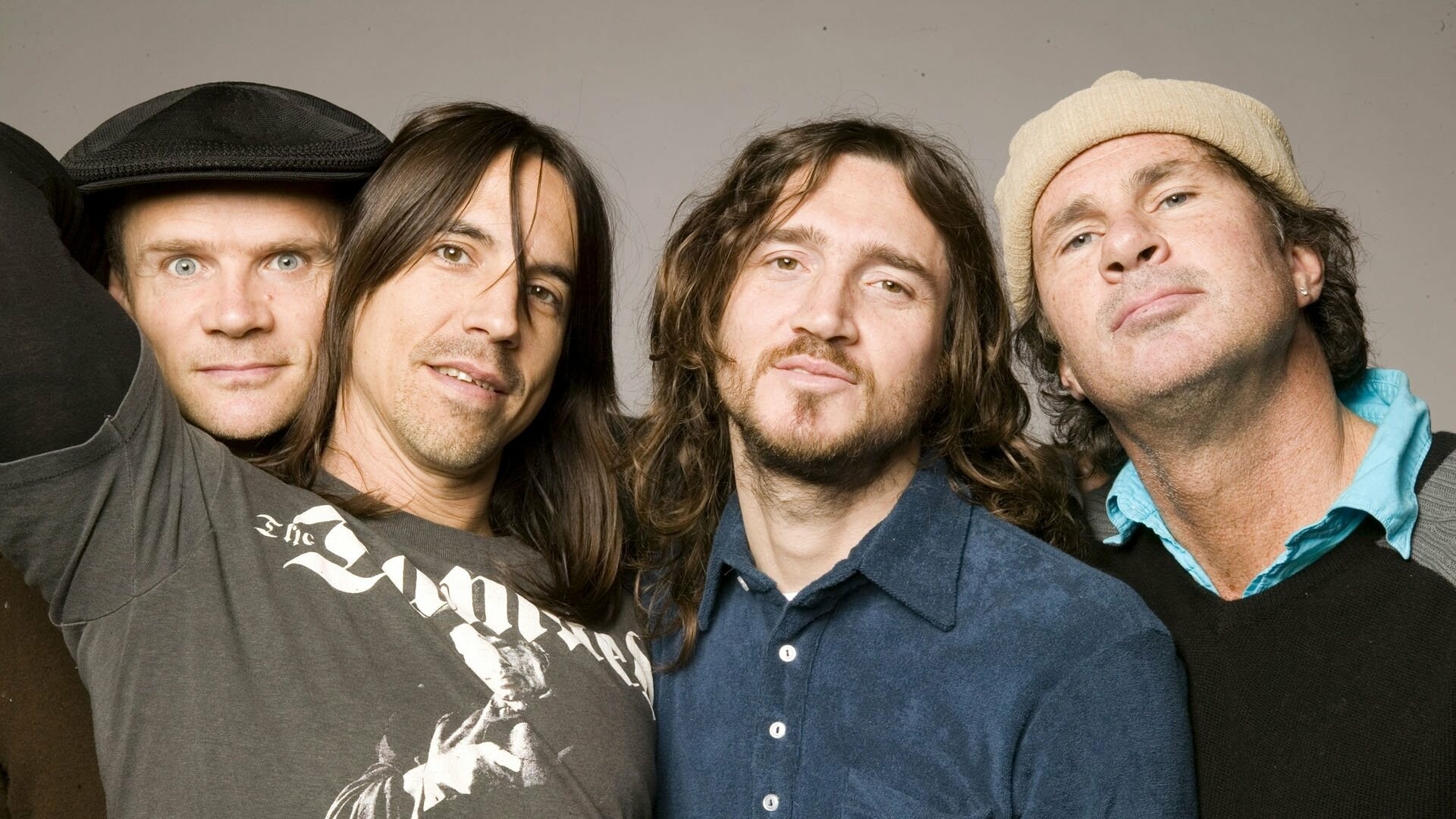 Red Hot Chilli Peppers: Flea, Anthony Kiedis, Chad Smith, John Frusciante. 1920x1080 Full HD Wallpaper.