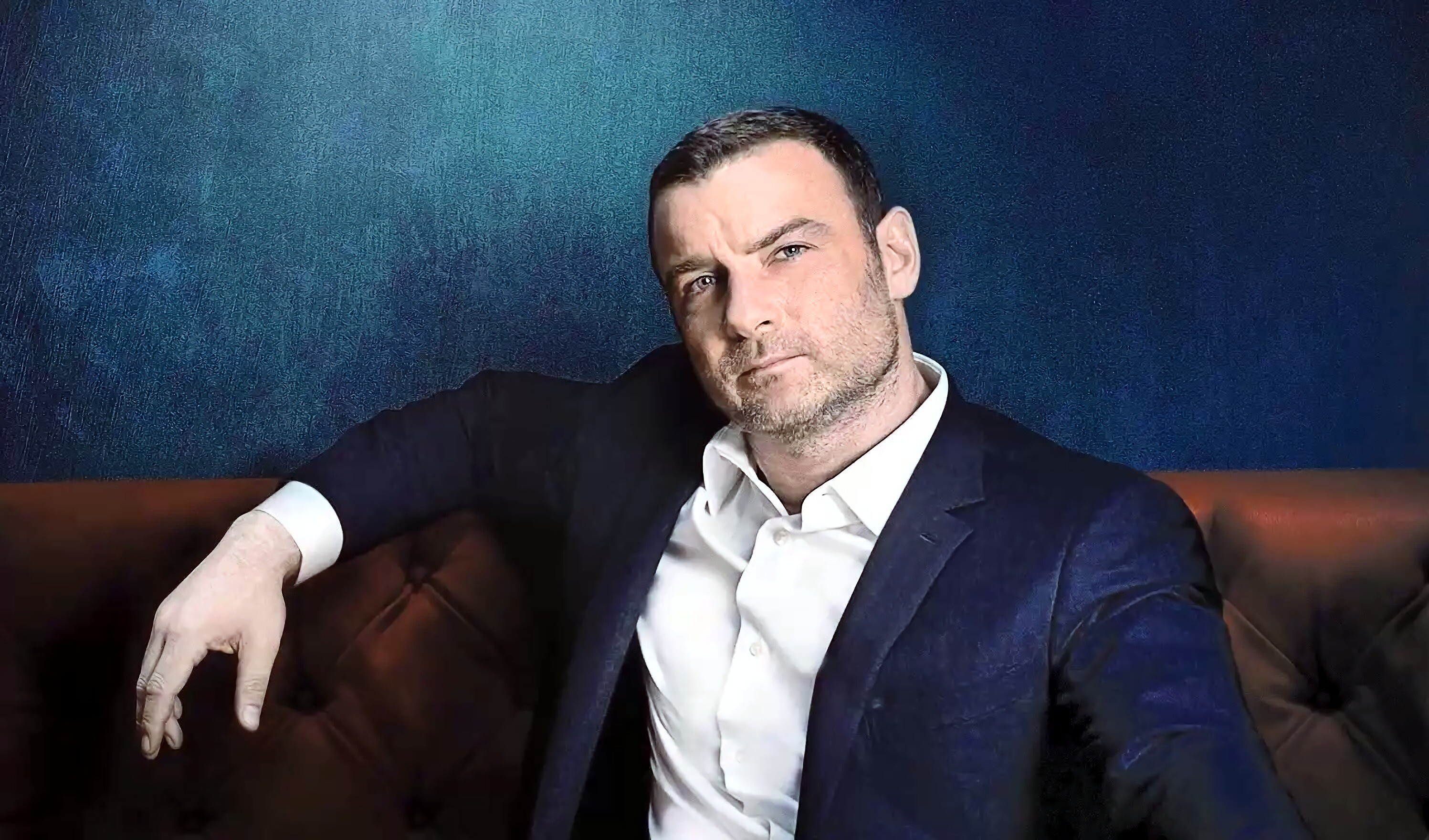 Liev Schreiber, Intense acting, Compelling characterizations, Stage and screen excellence, 3000x1760 HD Desktop
