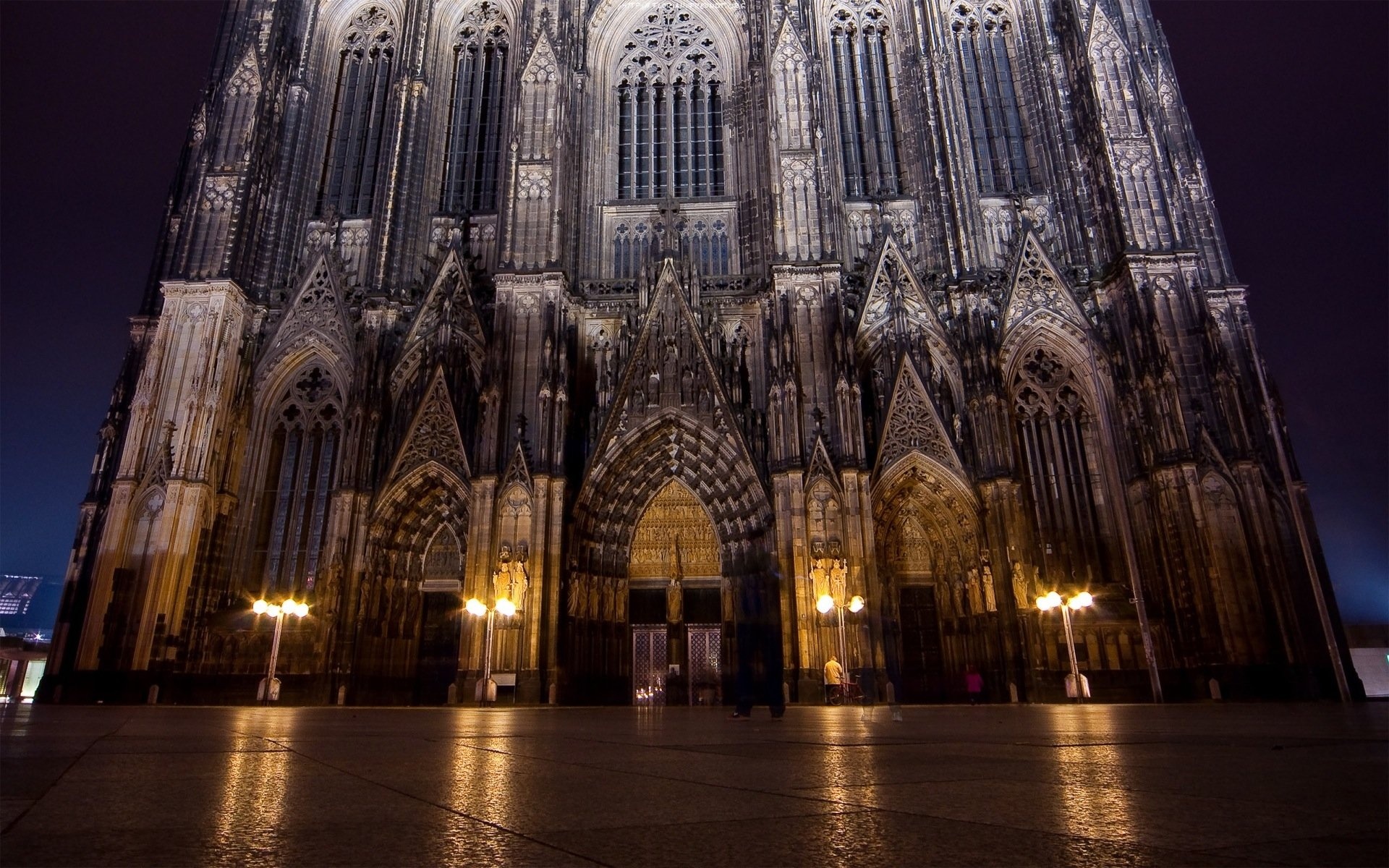 Cologne Cathedral wallpapers, Background images, Gothic architecture, Tourist attraction, 1920x1200 HD Desktop