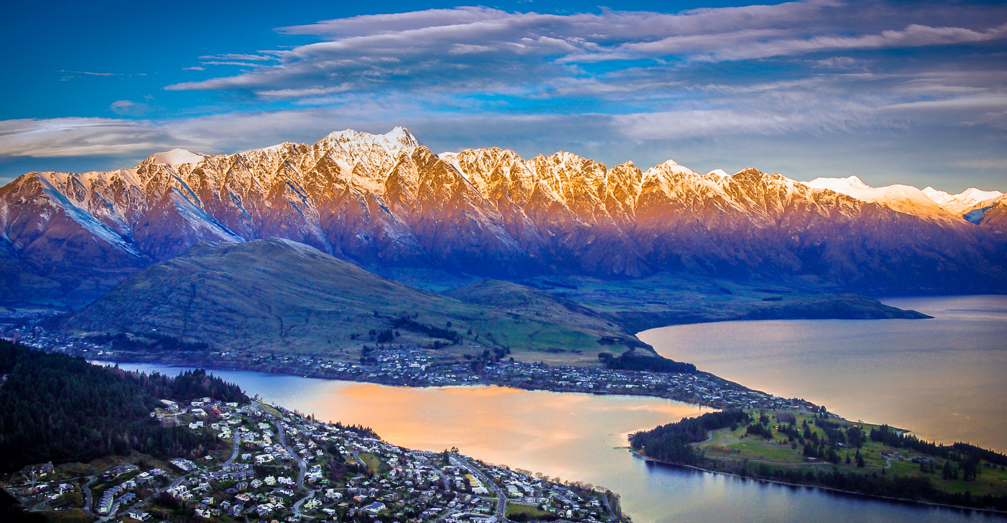 Queenstown, New Zealand travels, Skyline panorama, MarioVecchi gigatown, 3220x1670 HD Desktop