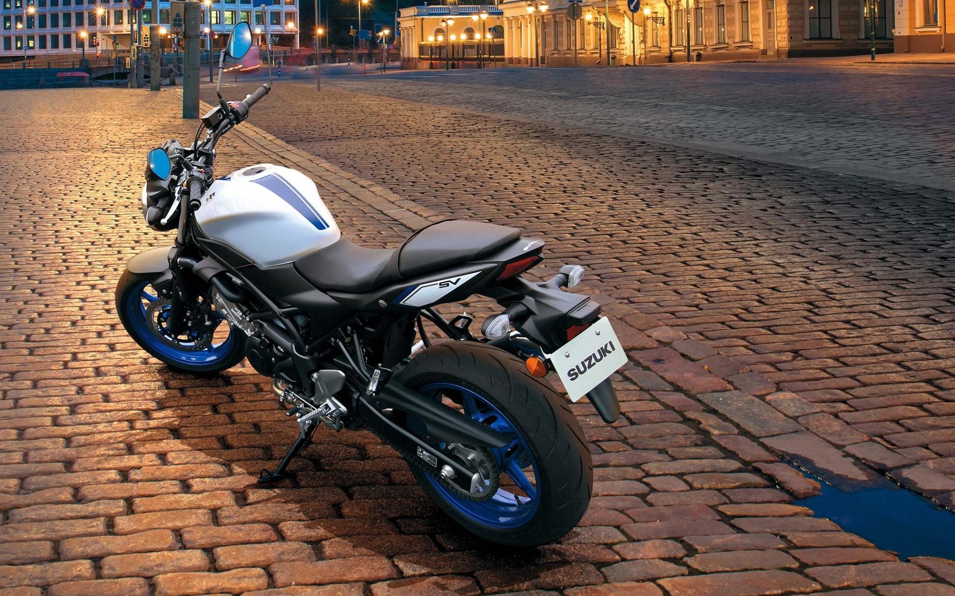 Suzuki SV650, Lightweight sportbike, Agile handling, Thrilling performance, 1920x1200 HD Desktop