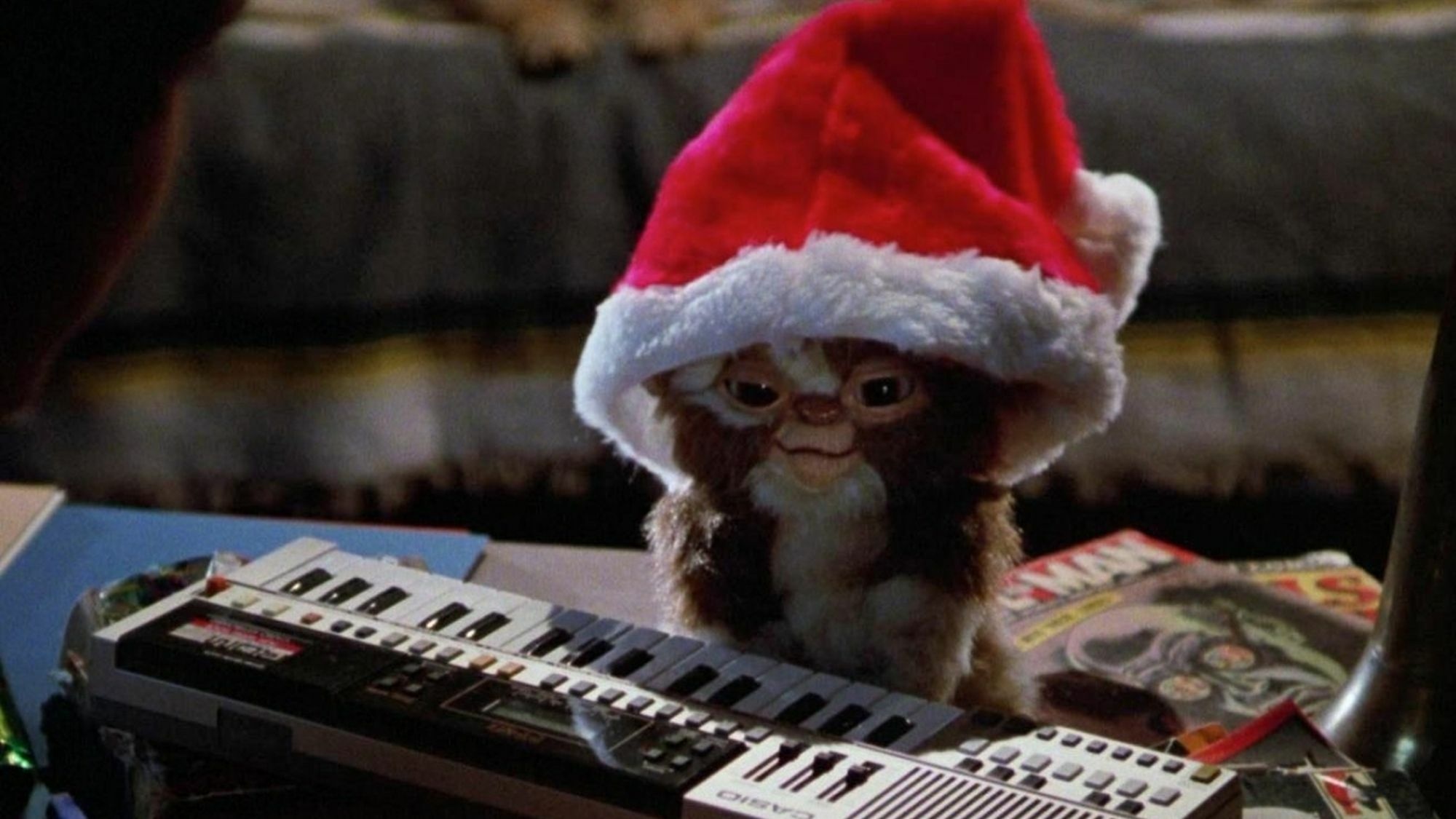 Gremlin Gizmo: Mogwai, a cute and furry creature with large ears and big eyes. 2000x1130 HD Wallpaper.