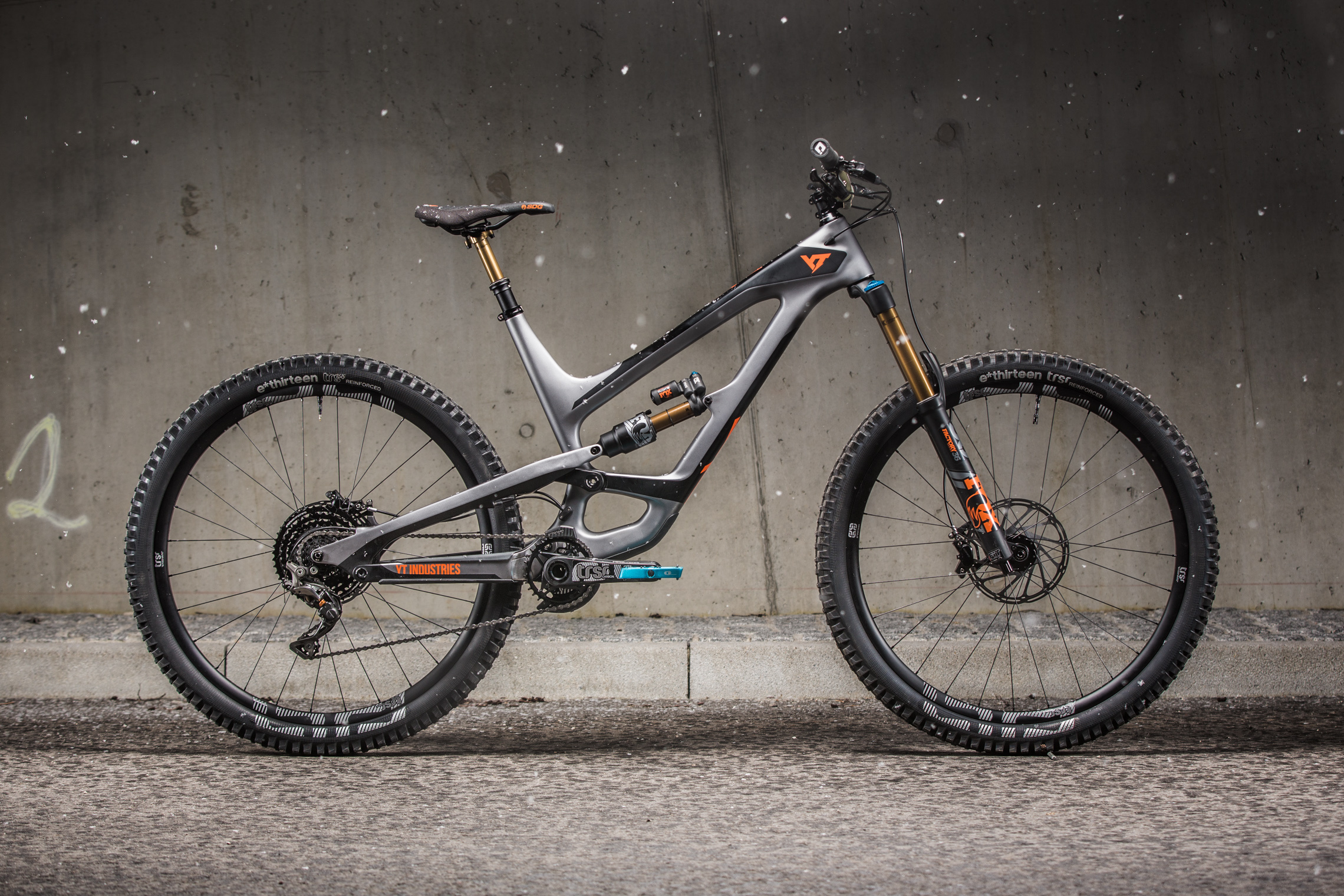 YT Bikes, YT Industries, Store discount, Limited time, 2280x1520 HD Desktop