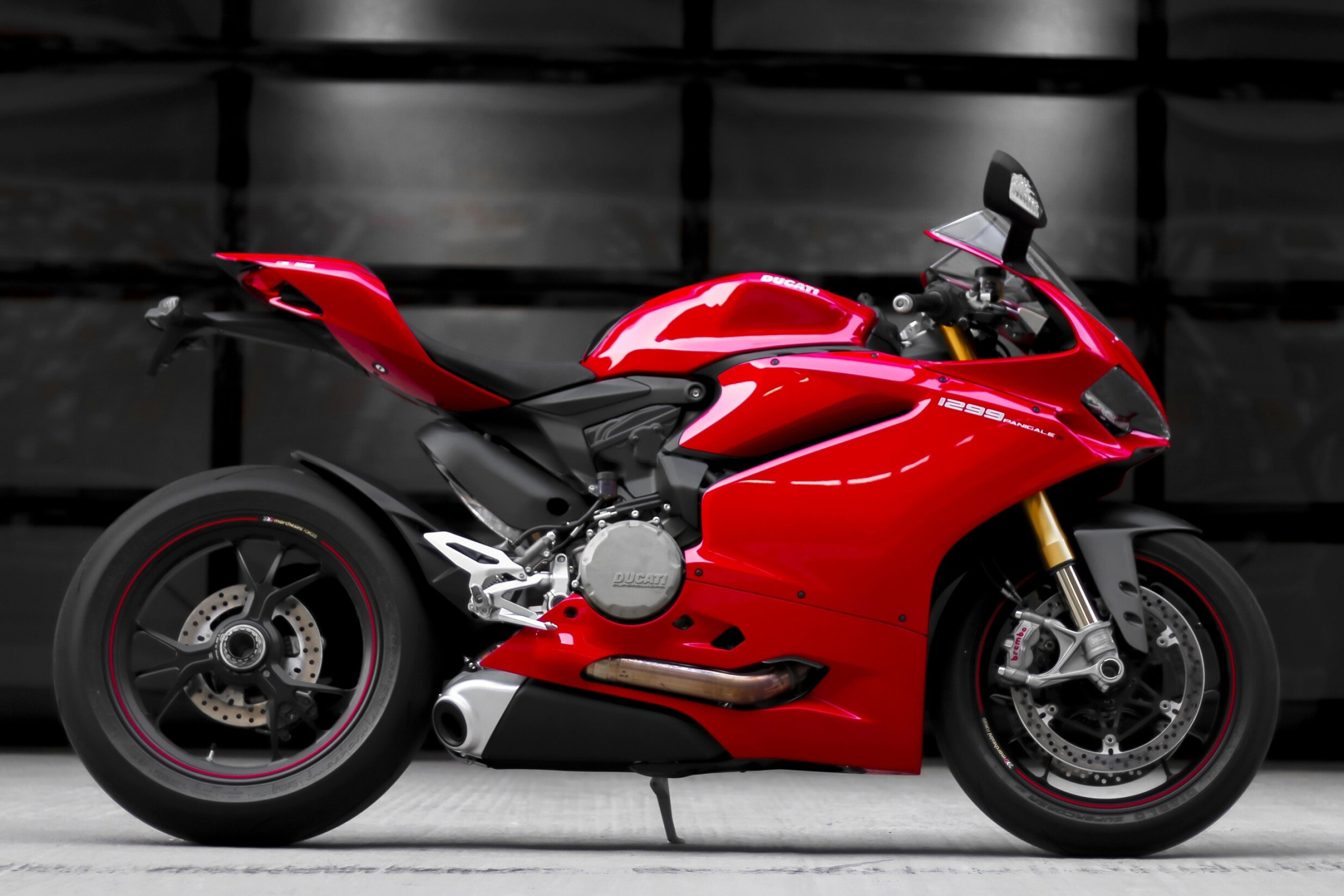 Ducati: Panigale 1299 S, Unveiled at the 2014 Milan Motorcycle Show. 2740x1830 HD Wallpaper.