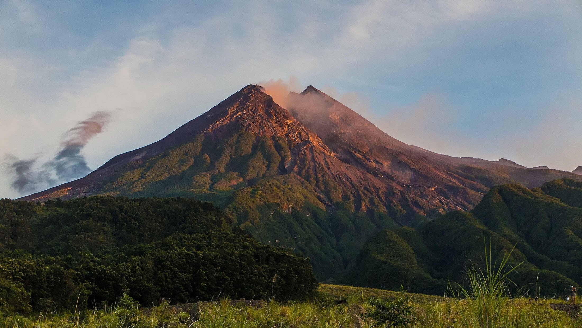 Merapi Volcano, Mount Merapi wallpapers, Active volcano, Clear sky, 2200x1240 HD Desktop